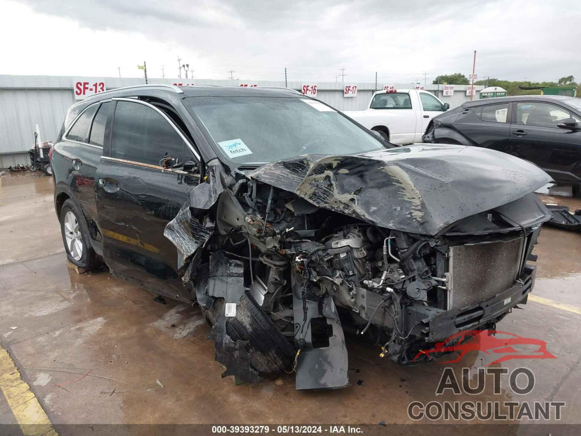 KIA SORENTO 2018 - 5XYPG4A33JG385415