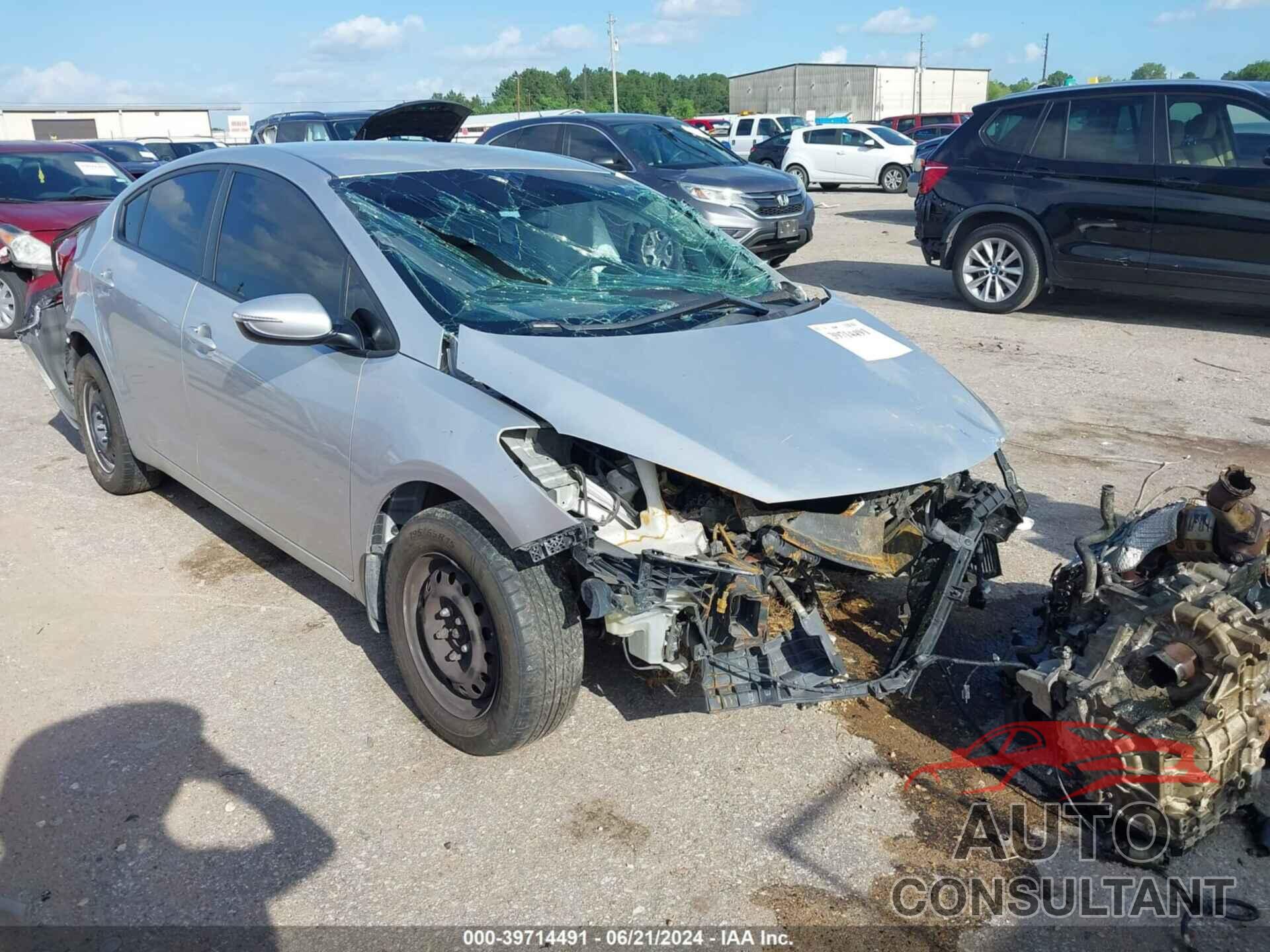 KIA FORTE 2016 - KNAFX4A64G5551526