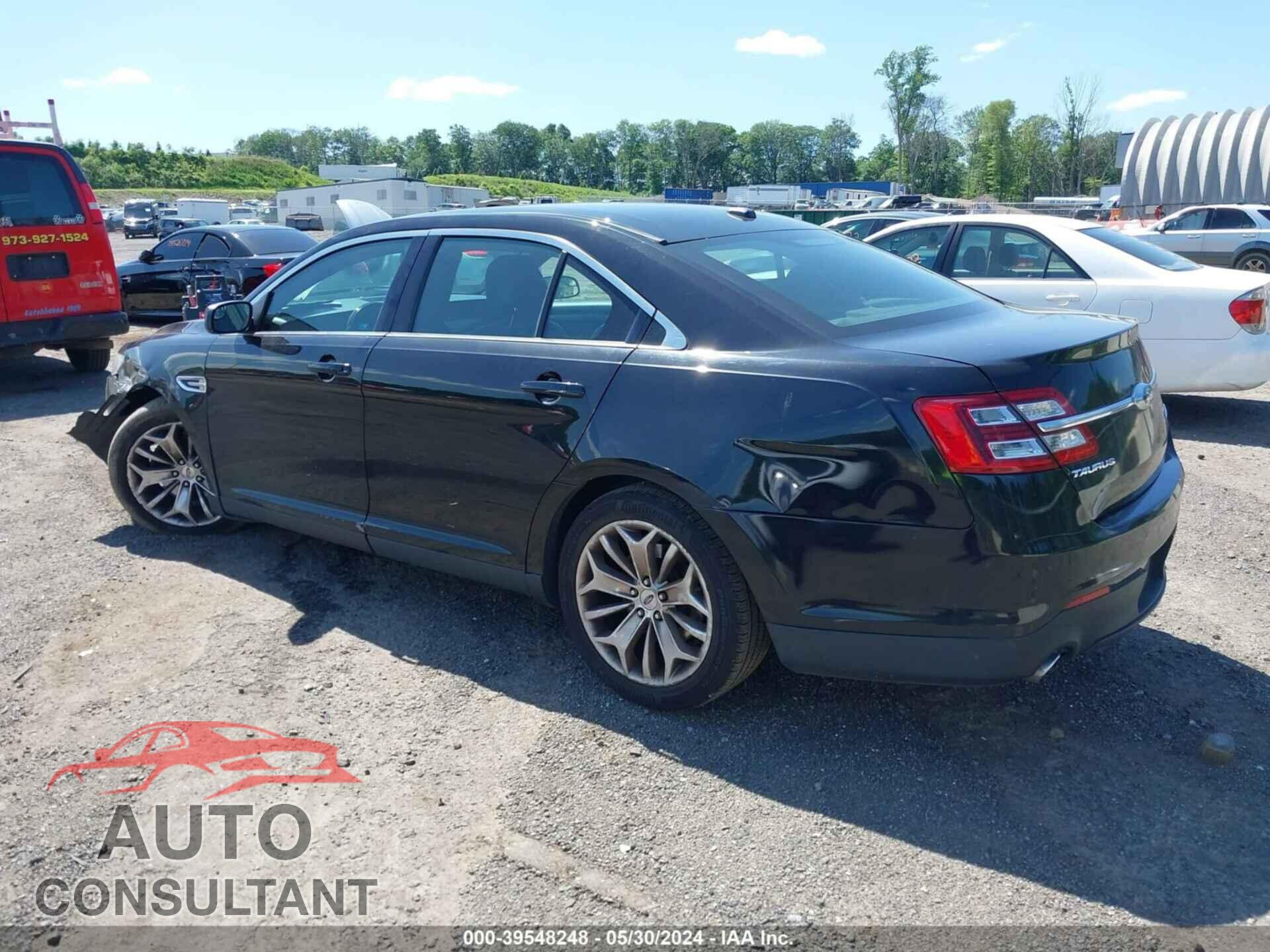 FORD TAURUS 2016 - 1FAHP2F82GG108702