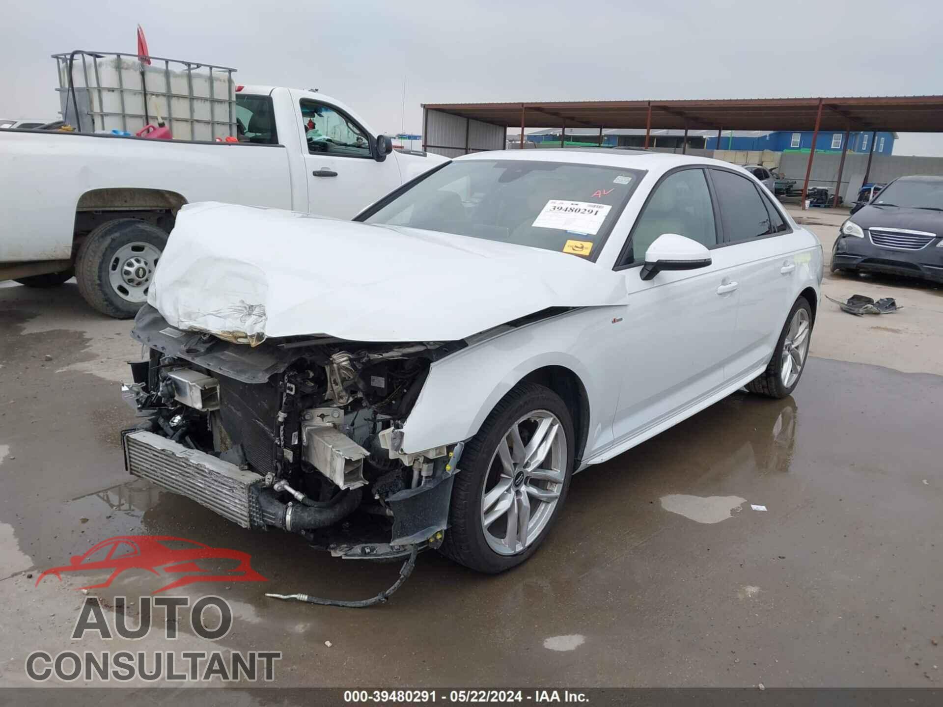 AUDI A4 2017 - WAUKMAF44HN057651