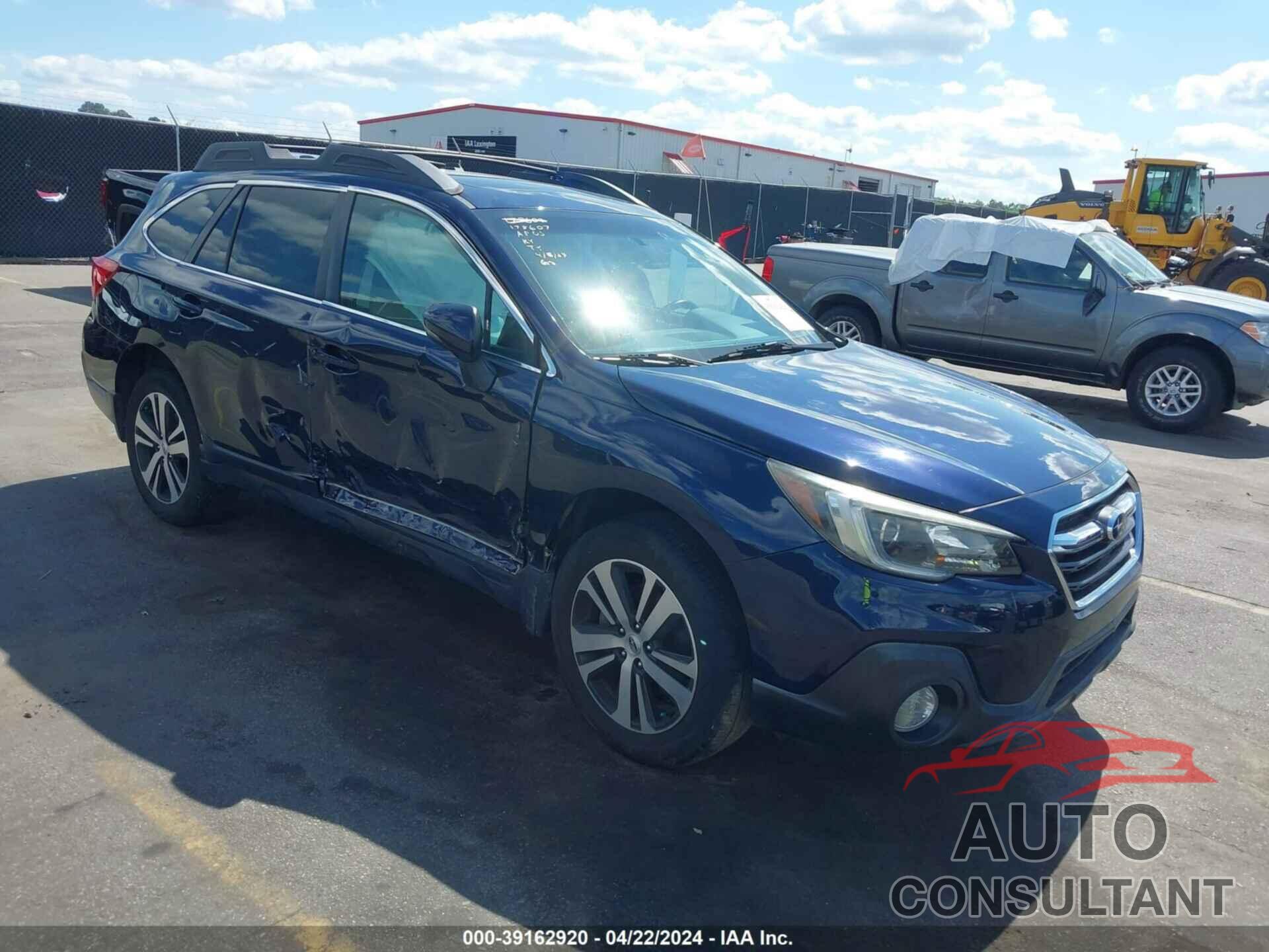 SUBARU OUTBACK 2018 - 4S4BSAKC1J3247121