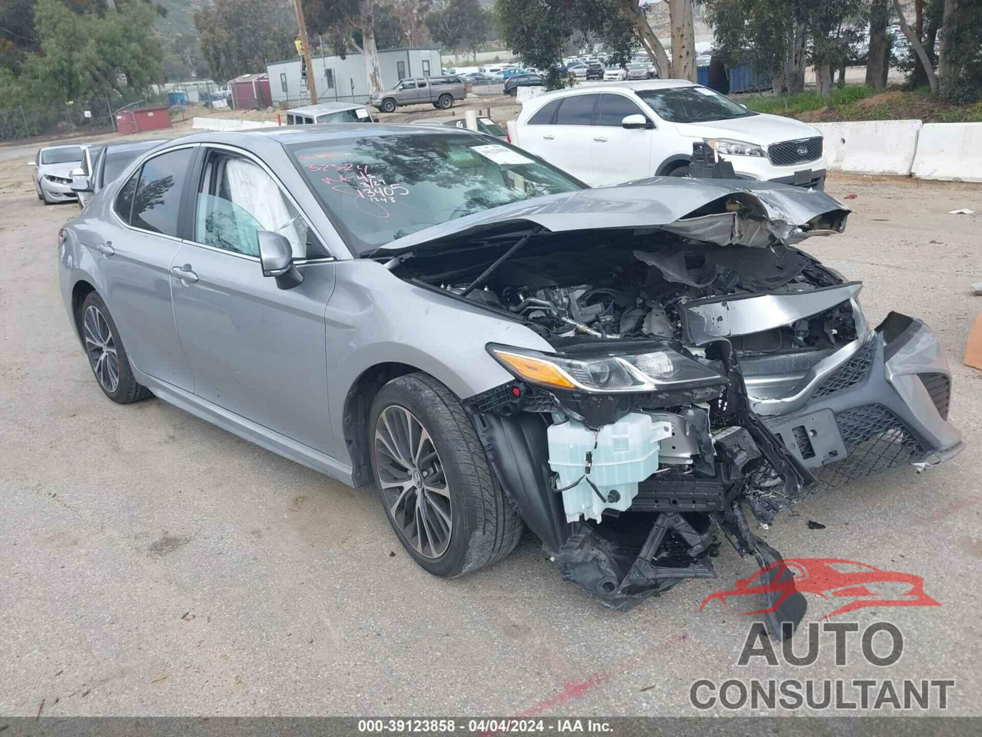 TOYOTA CAMRY 2020 - 4T1M11AKXLU941243