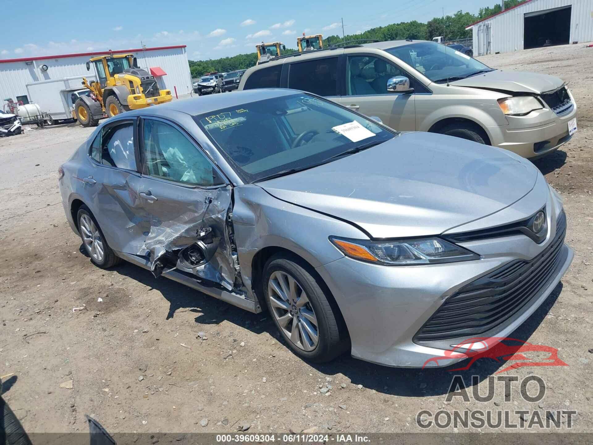 TOYOTA CAMRY 2019 - 4T1B11HK0KU187684
