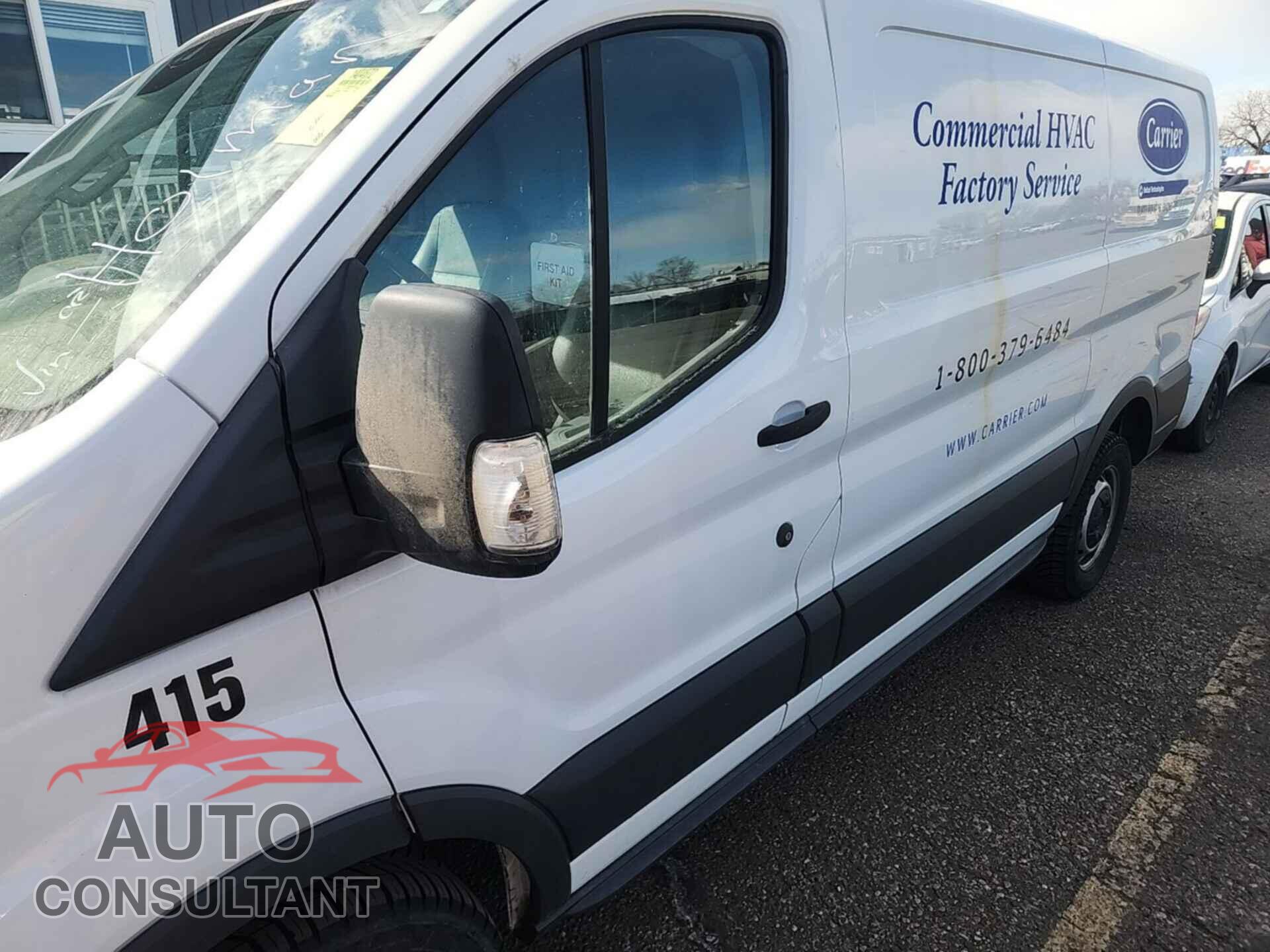 FORD TRANSIT-250 2017 - 1FTYR1YM0HKB49577
