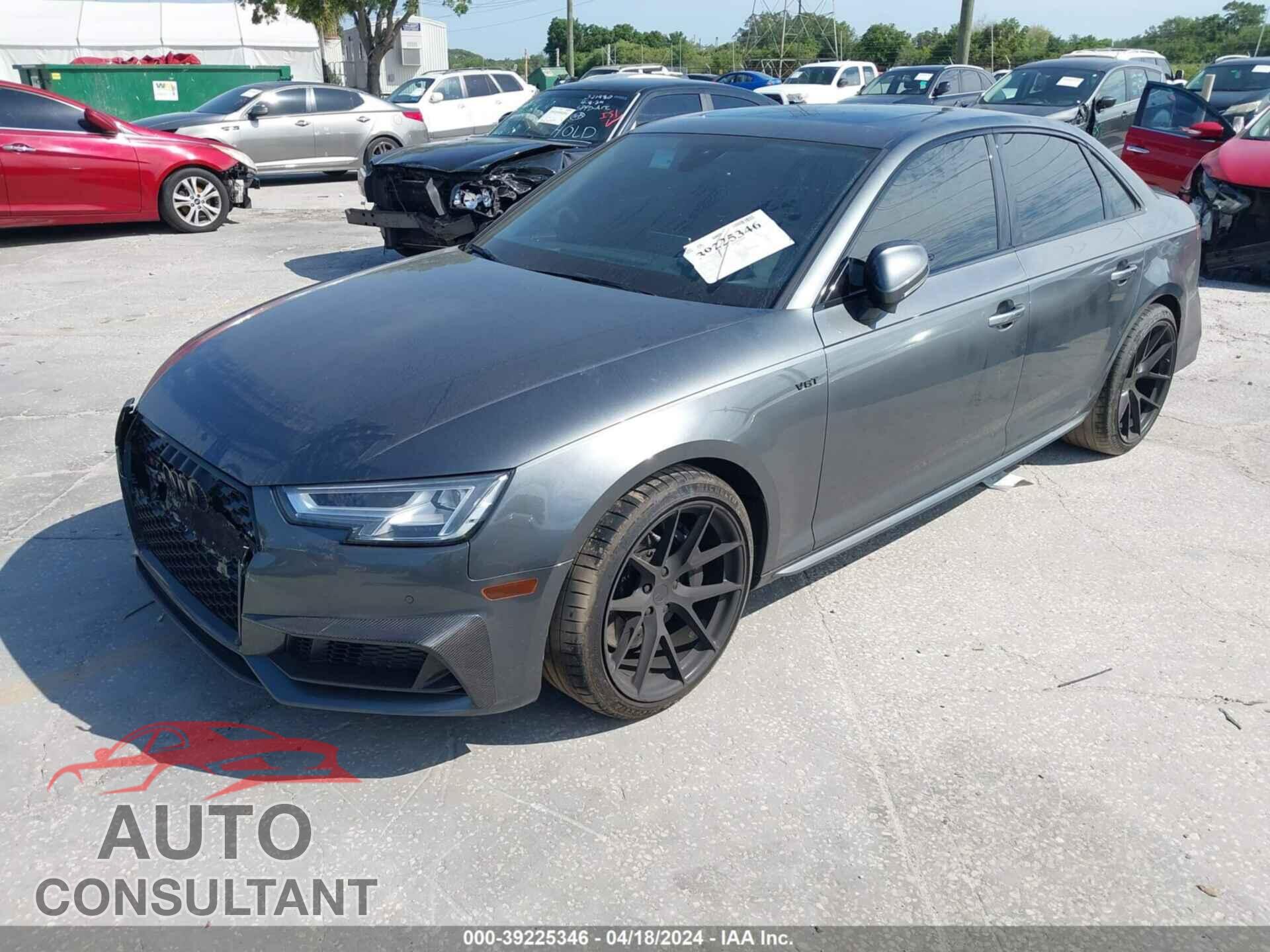 AUDI S4 2018 - WAUB4AF41JA198156