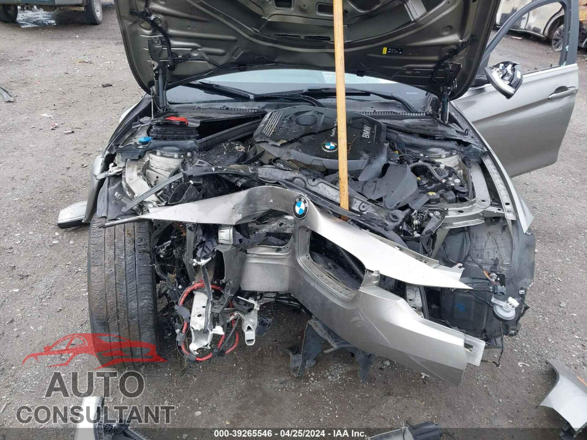BMW 330 2018 - WBA8B9G56JNU97382