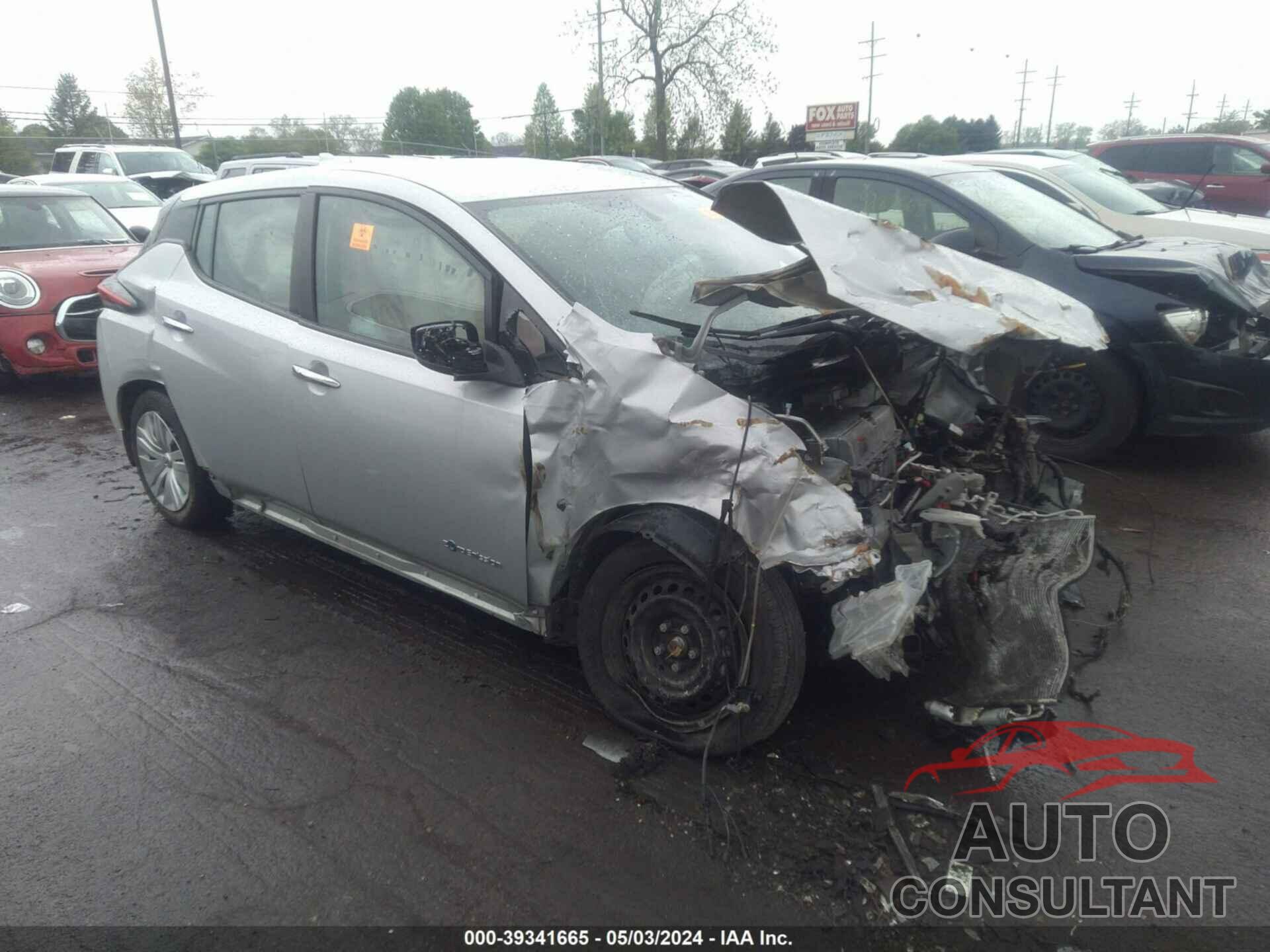 NISSAN LEAF 2018 - 1N4AZ1CP9JC300957