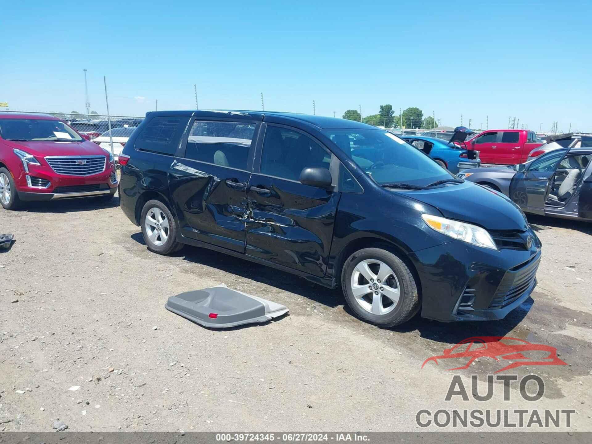 TOYOTA SIENNA 2018 - 5TDZZ3DC9JS946180