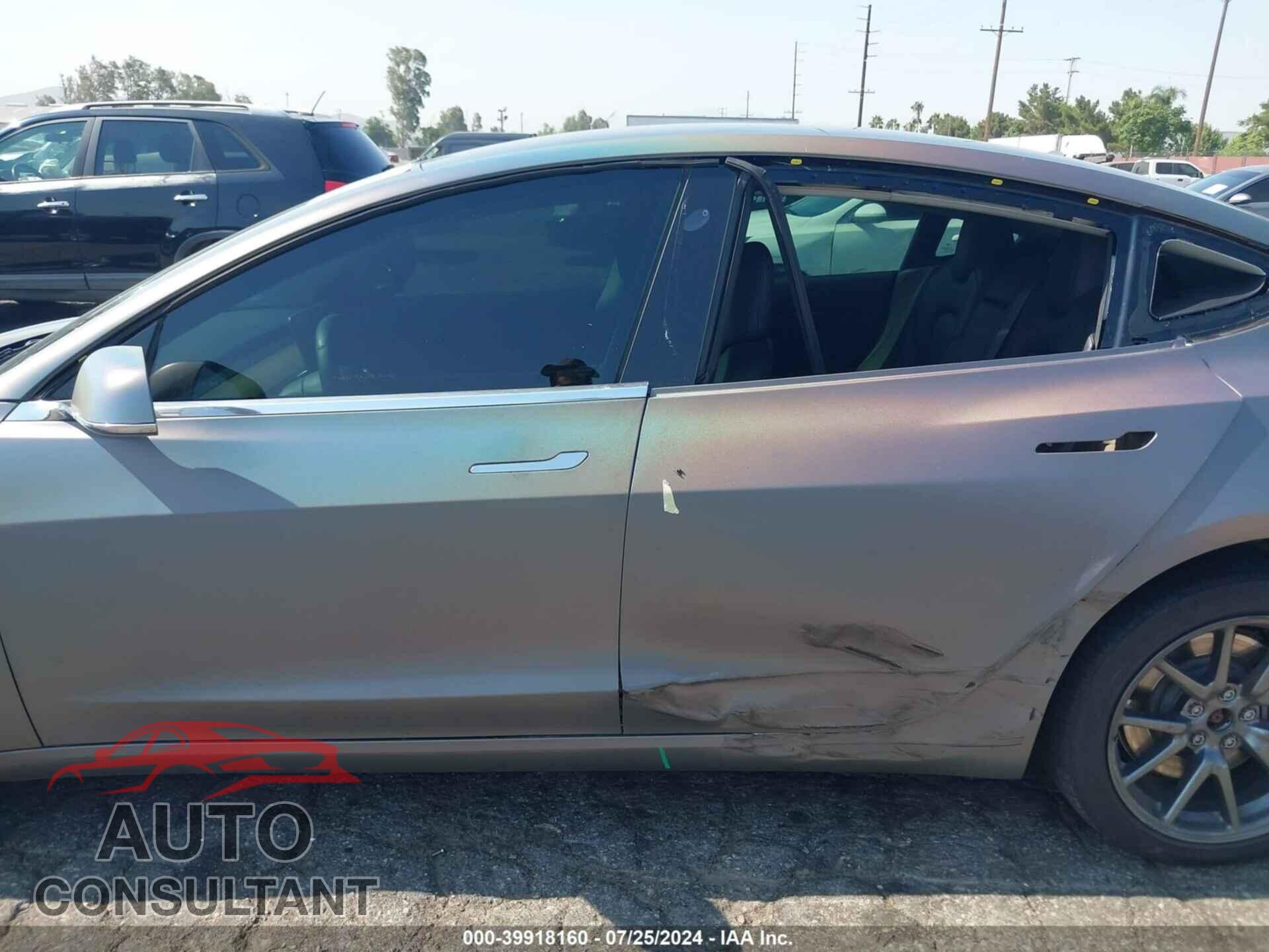 TESLA MODEL 3 2019 - 5YJ3E1EA7KF394610