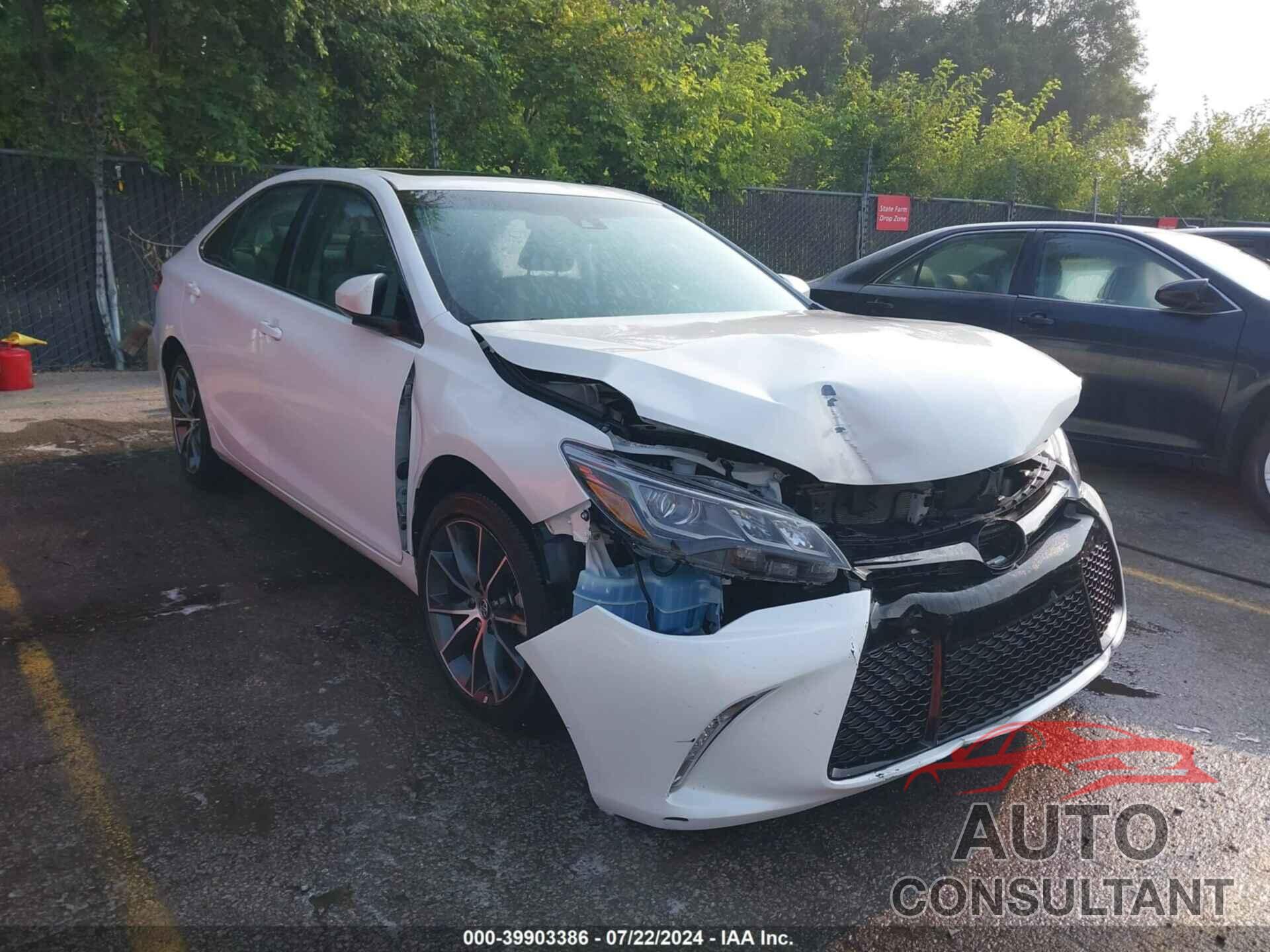 TOYOTA CAMRY 2016 - 4T1BK1FK8GU570635