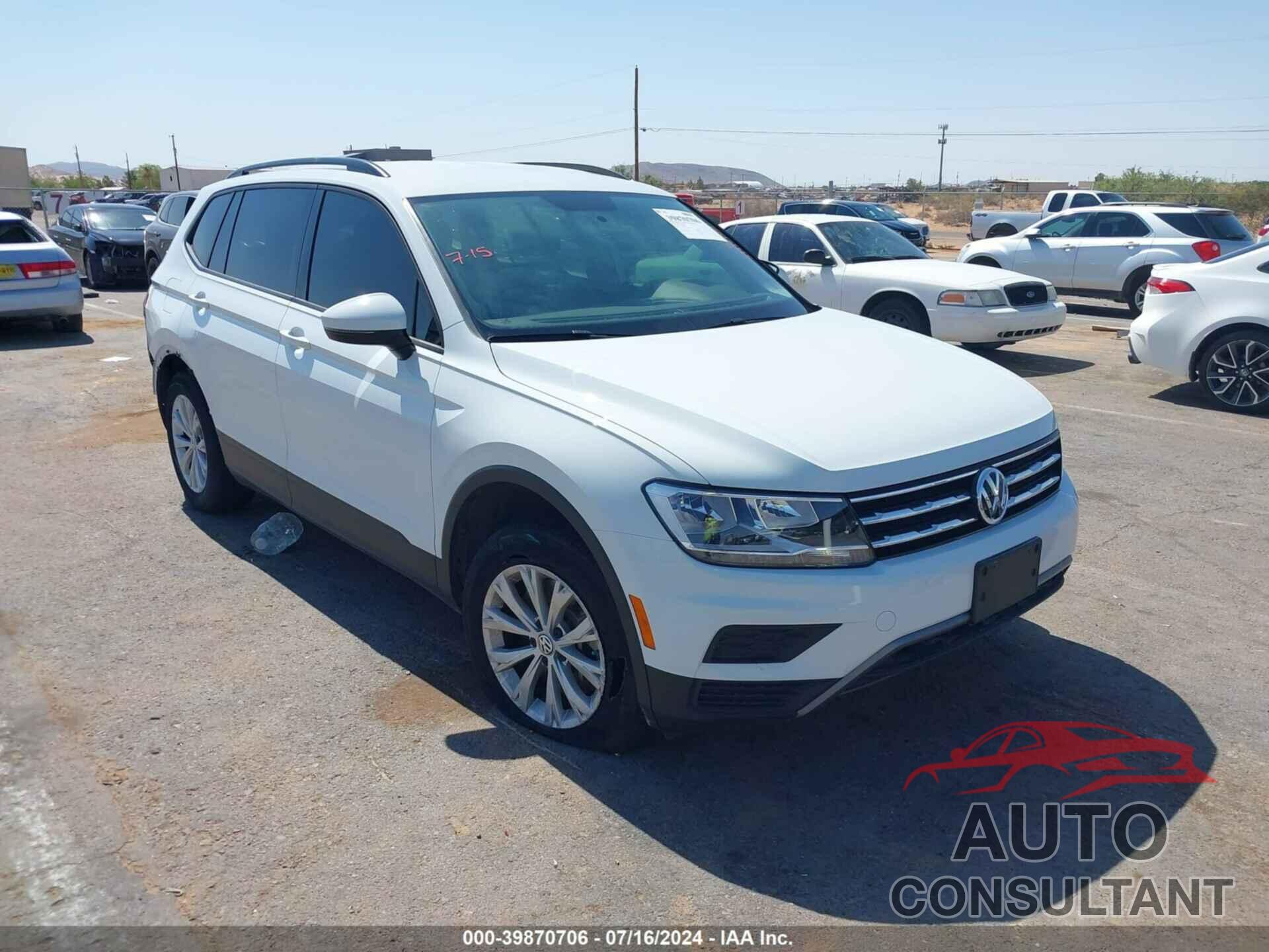 VOLKSWAGEN TIGUAN 2018 - 3VV1B7AX0JM091886