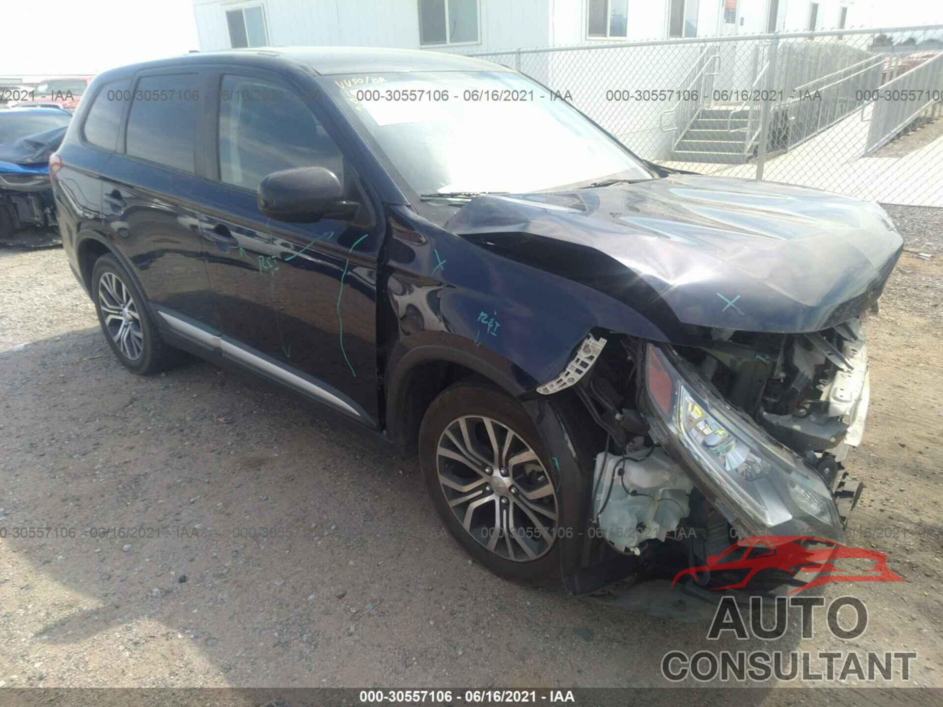 MITSUBISHI OUTLANDER 2018 - JA4AD2A35JZ064023