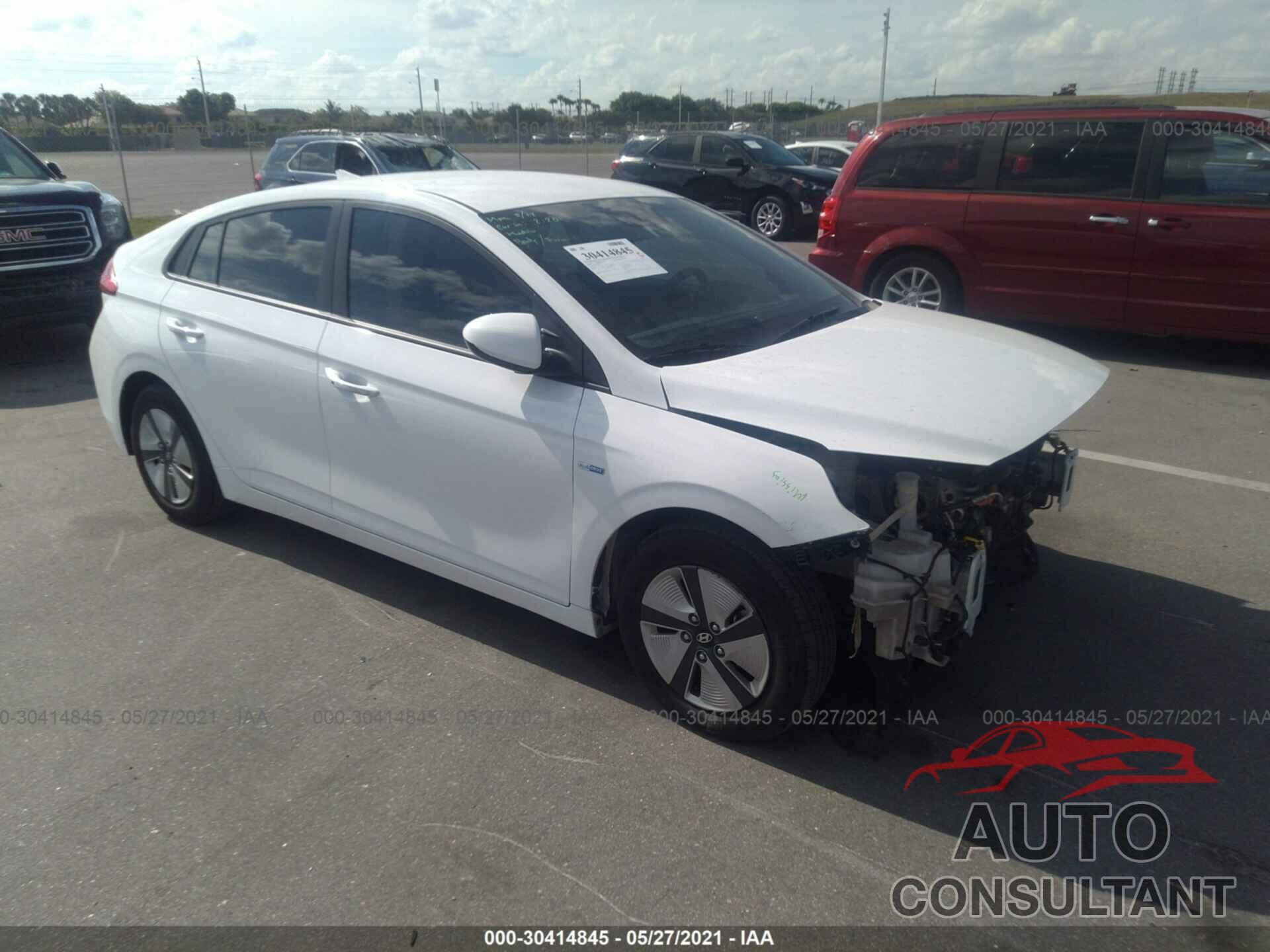 HYUNDAI IONIQ HYBRID 2018 - KMHC65LC3JU062528