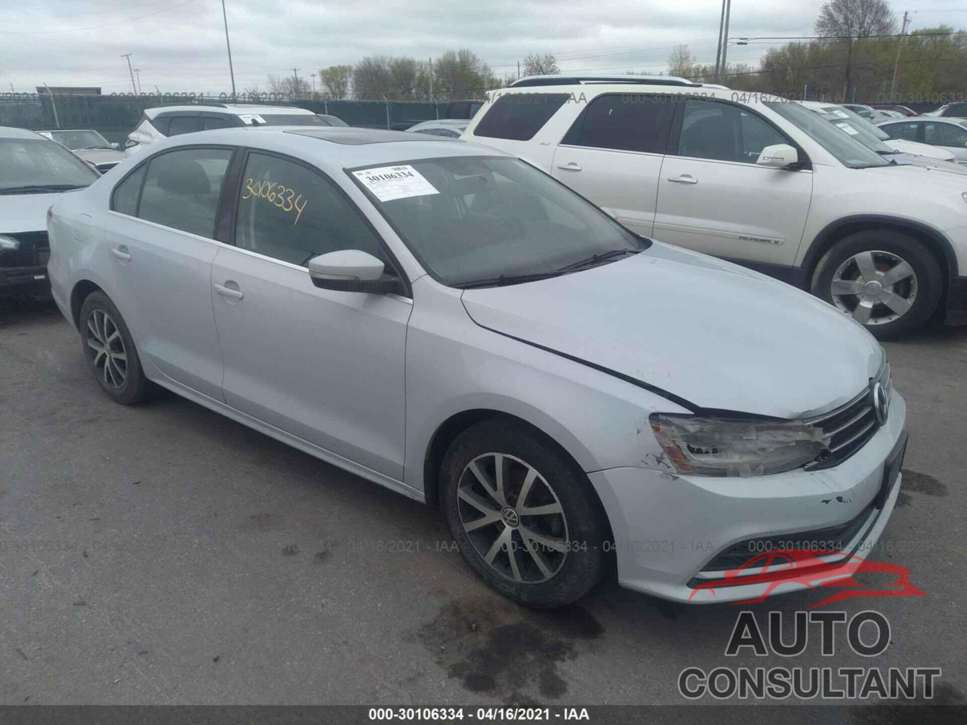 VOLKSWAGEN JETTA 2017 - 3VWDB7AJ8HM365365