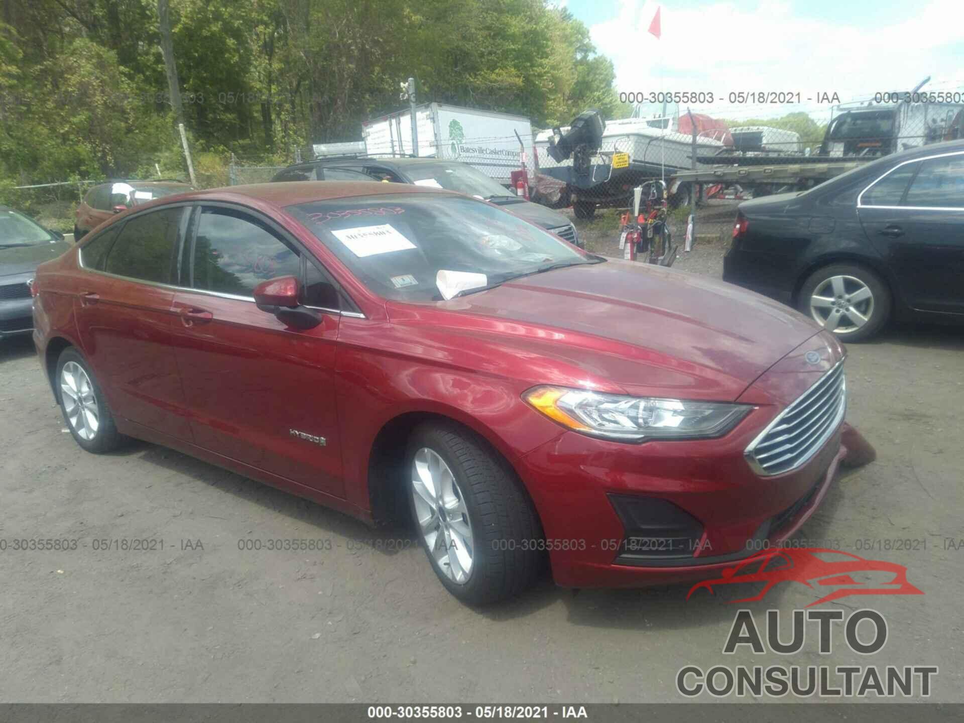 FORD FUSION HYBRID 2019 - 3FA6P0LU3KR206068