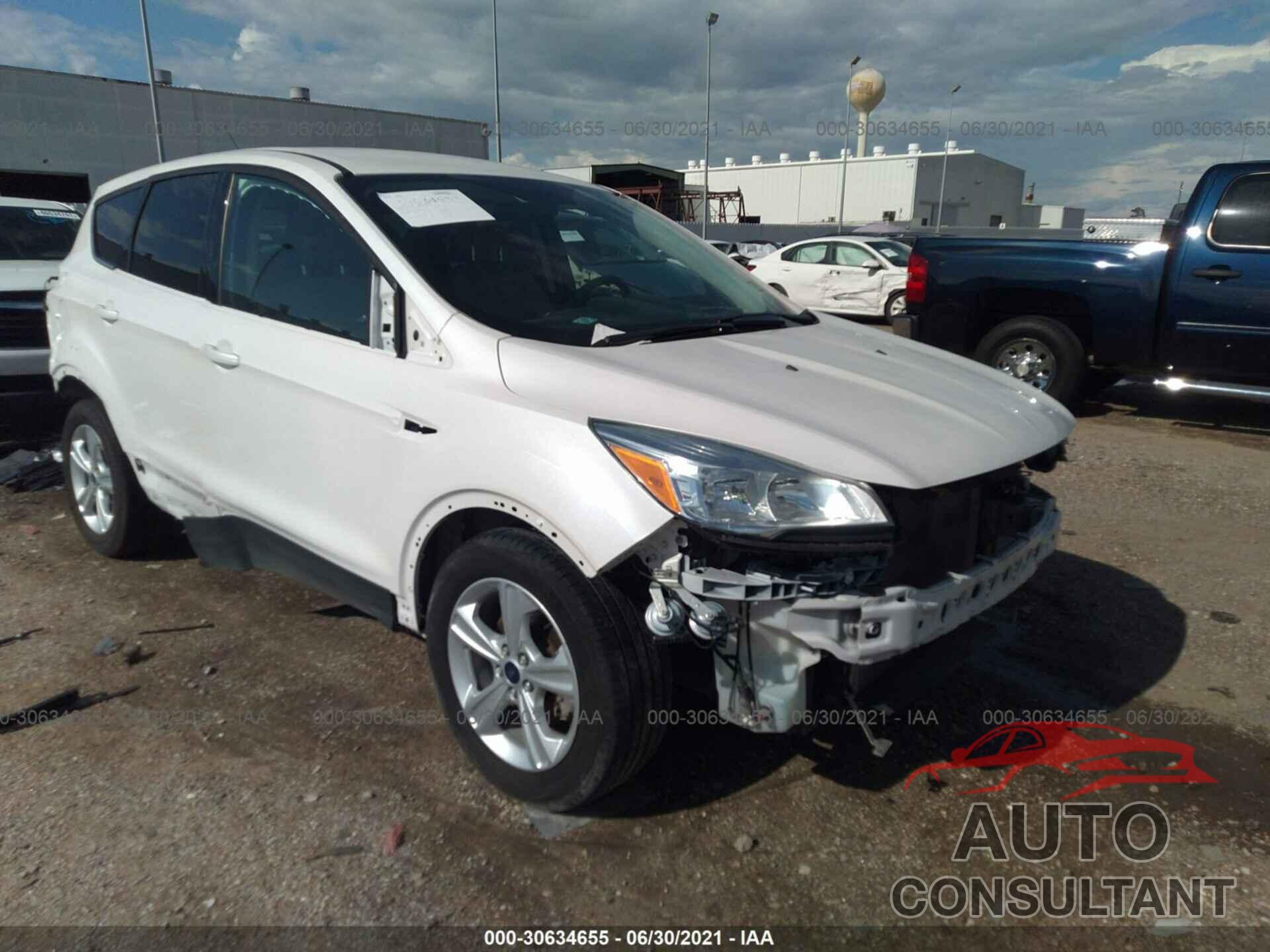 FORD ESCAPE 2016 - 1FMCU0G75GUC25646