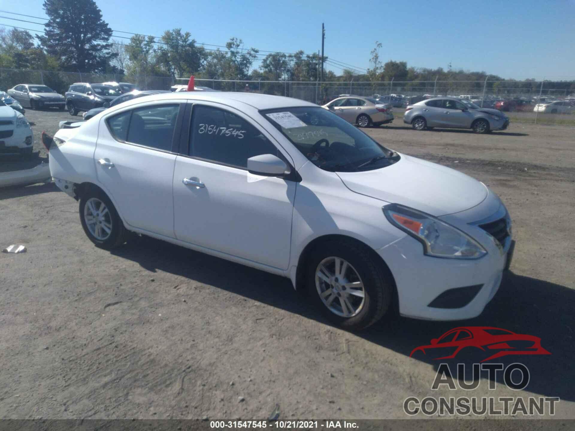 NISSAN VERSA 2016 - 3N1CN7AP3GL879612