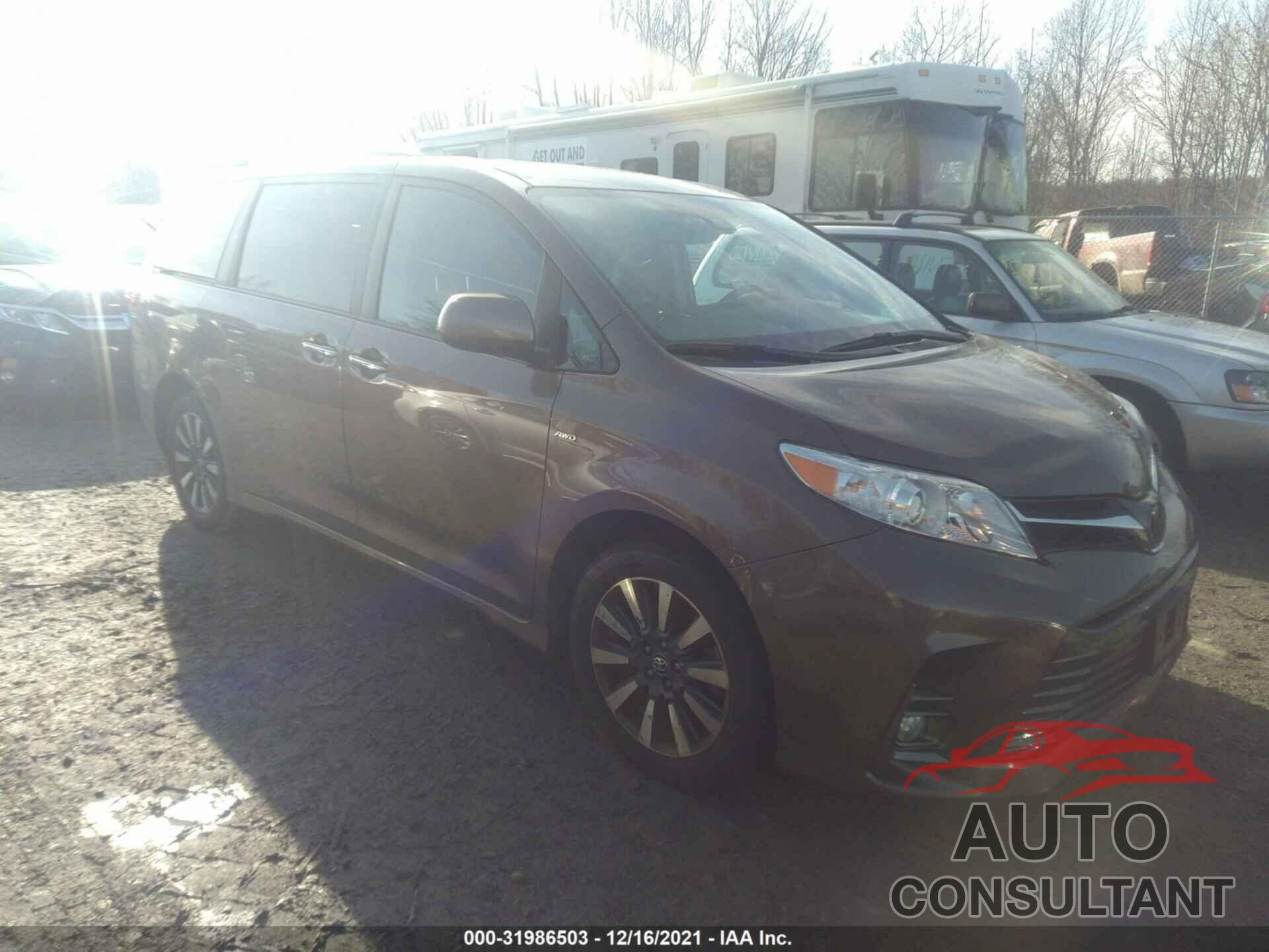 TOYOTA SIENNA 2019 - 5TDDZ3DCXKS219786