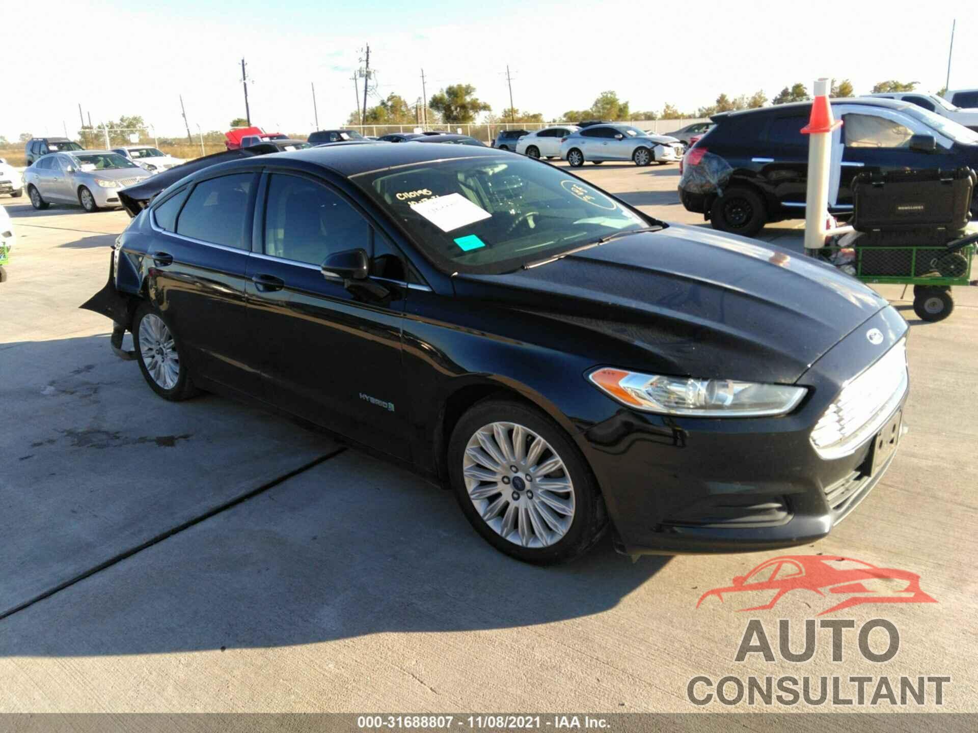 FORD FUSION 2016 - 3FA6P0LU2GR289936