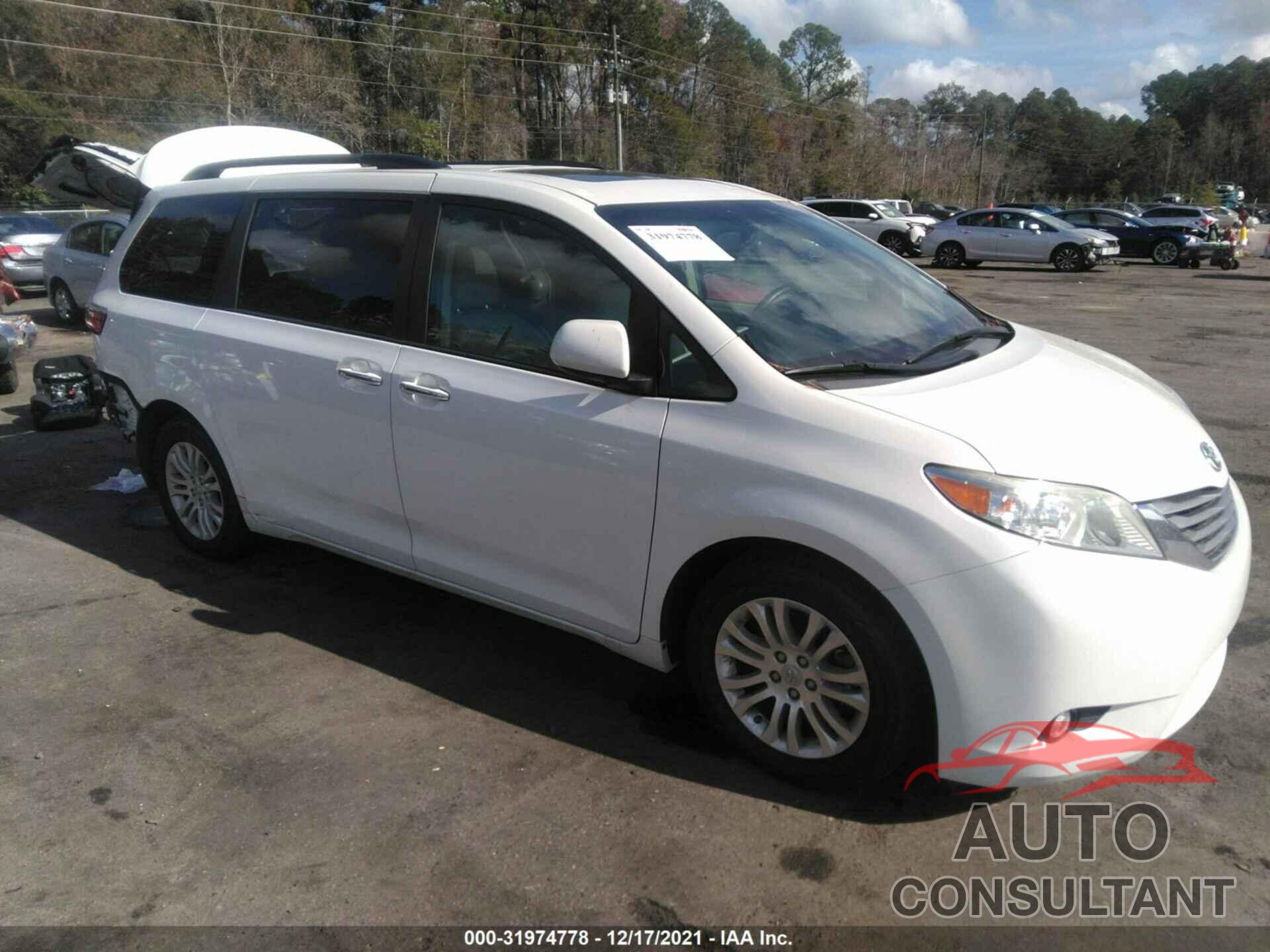 TOYOTA SIENNA 2017 - 5TDYZ3DC3HS900088