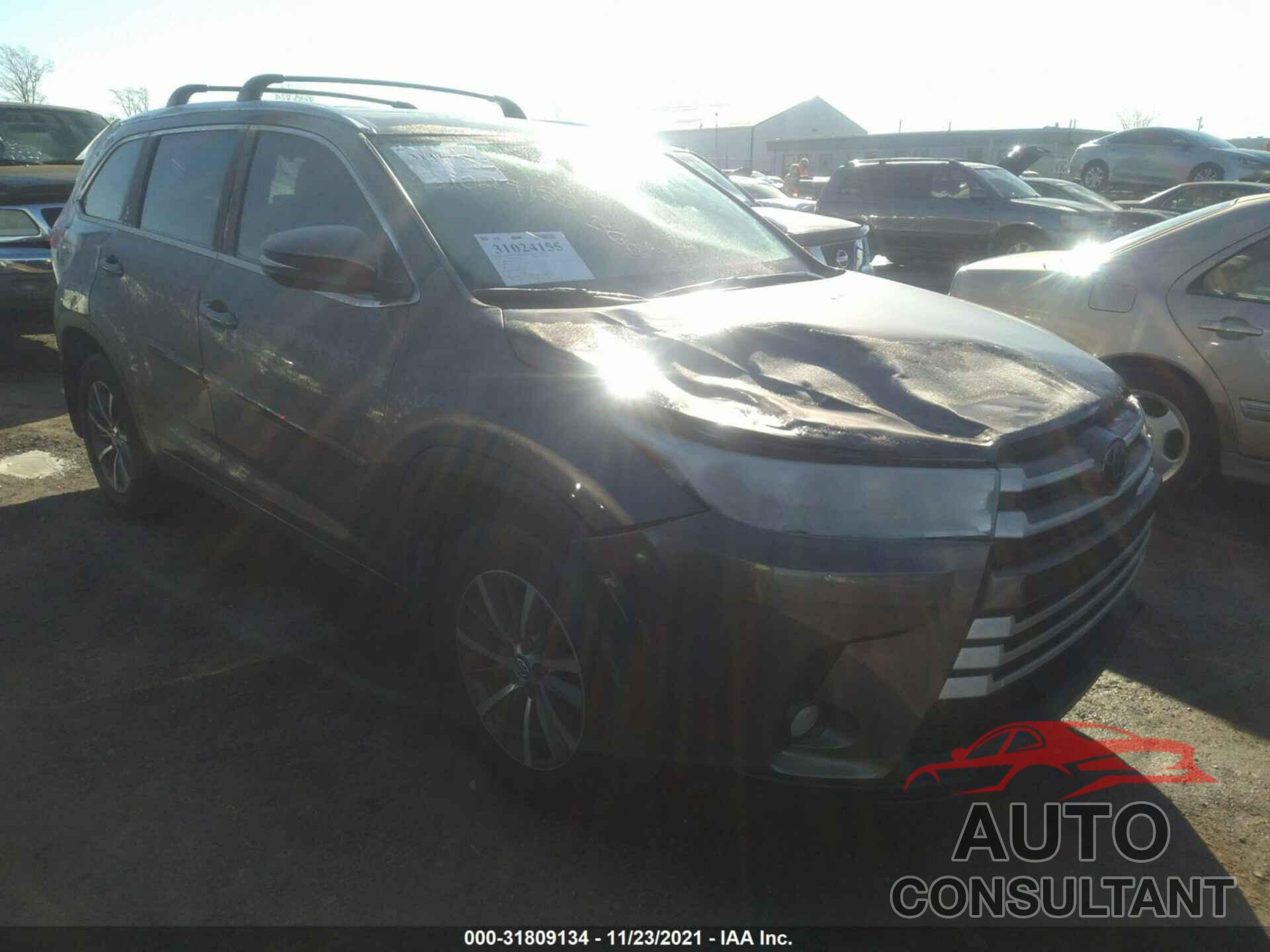 TOYOTA HIGHLANDER 2018 - 5TDJZRFH4JS535231