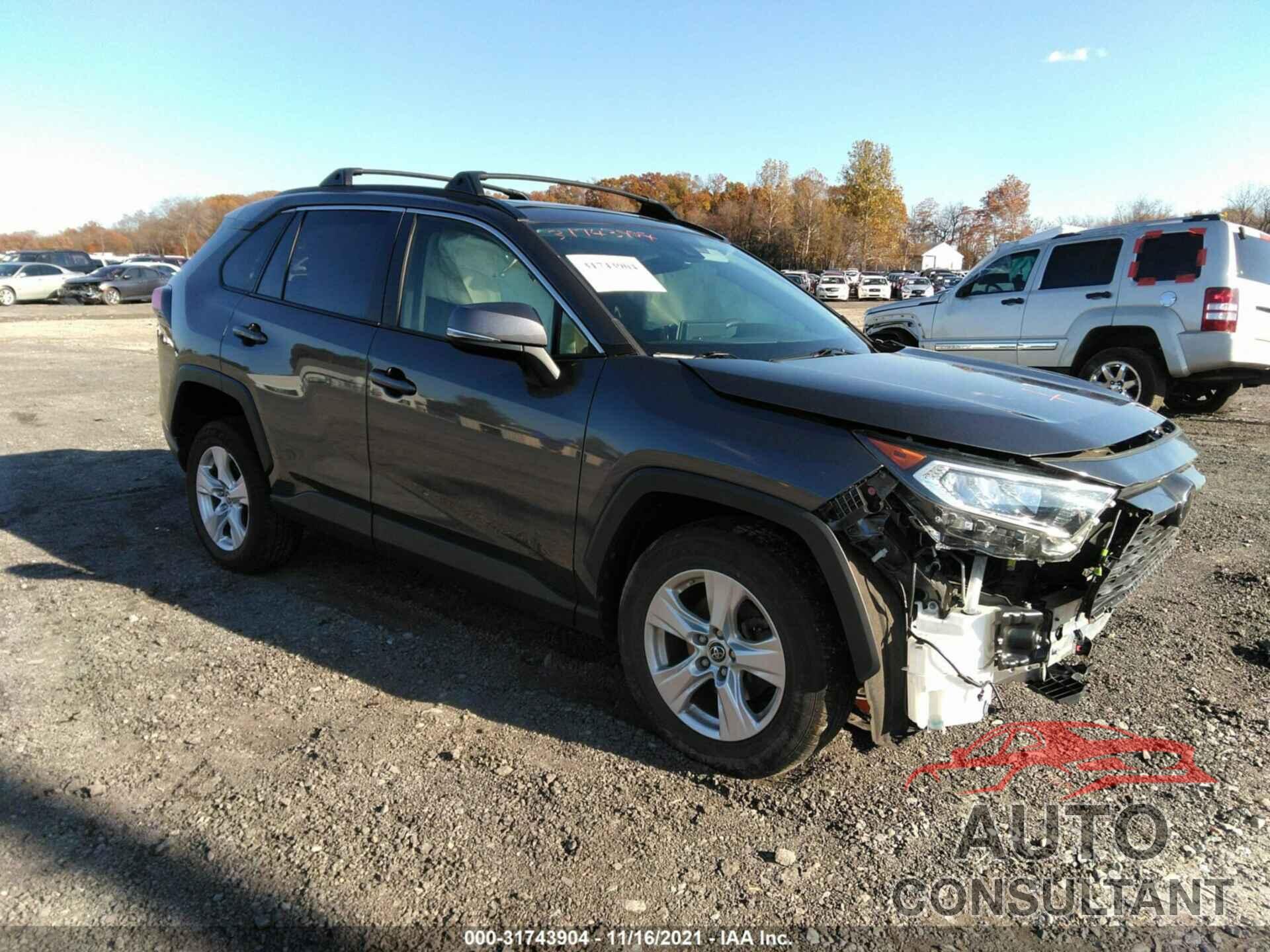 TOYOTA RAV4 2019 - JTMP1RFV8KJ007228