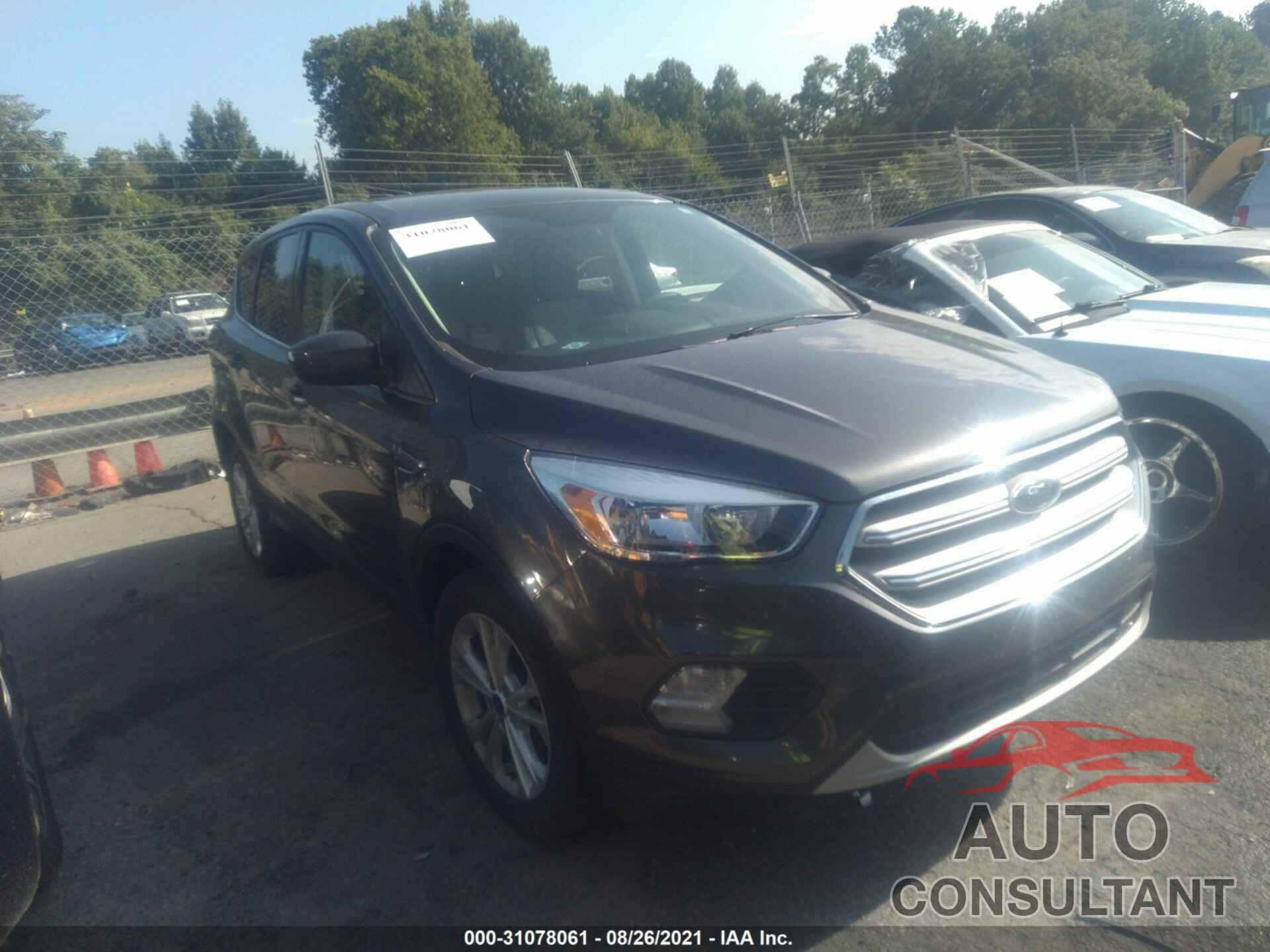 FORD ESCAPE 2019 - 1FMCU9GD6KUA47748