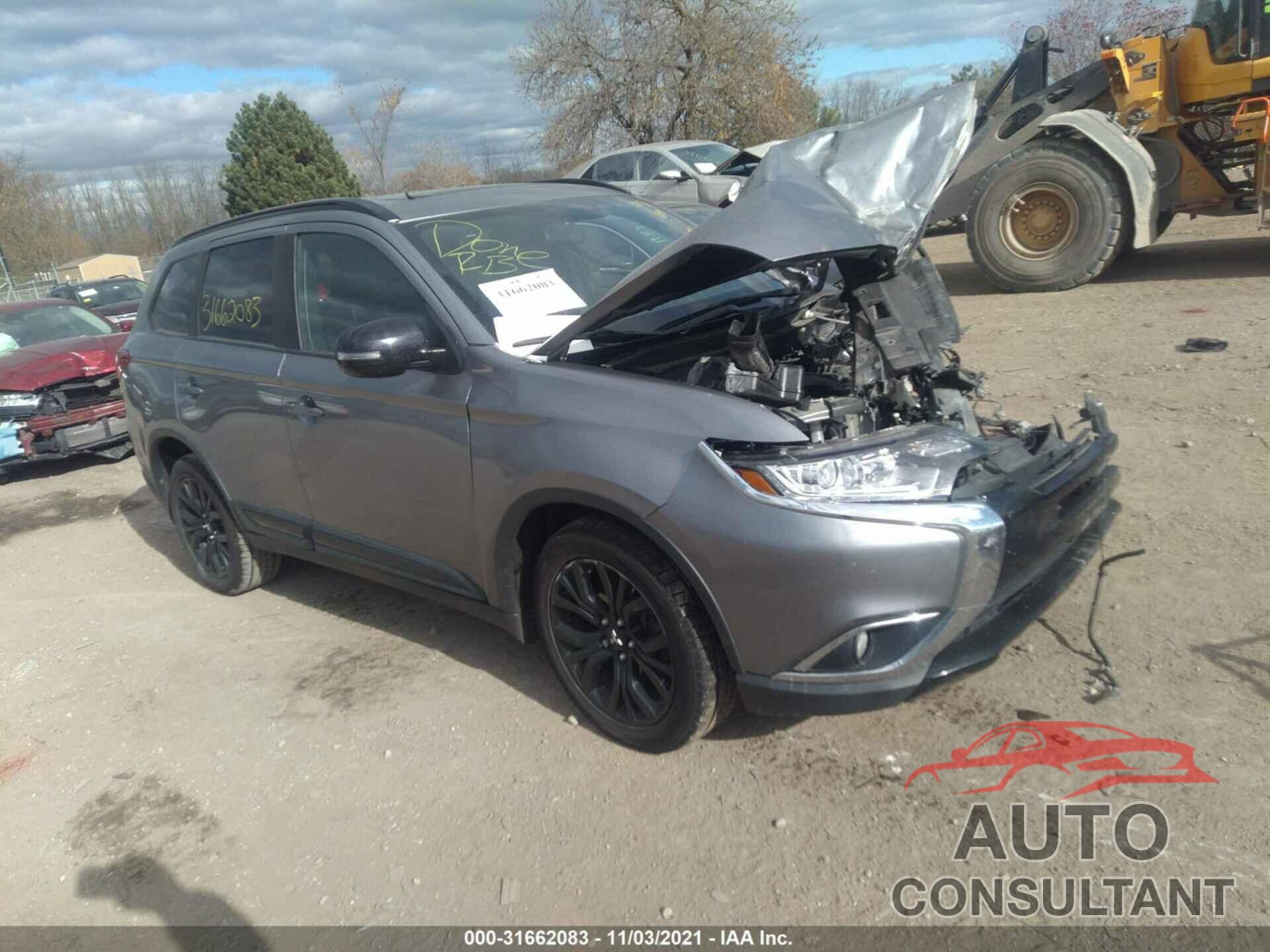 MITSUBISHI OUTLANDER 2018 - JA4AD3A37JZ066426