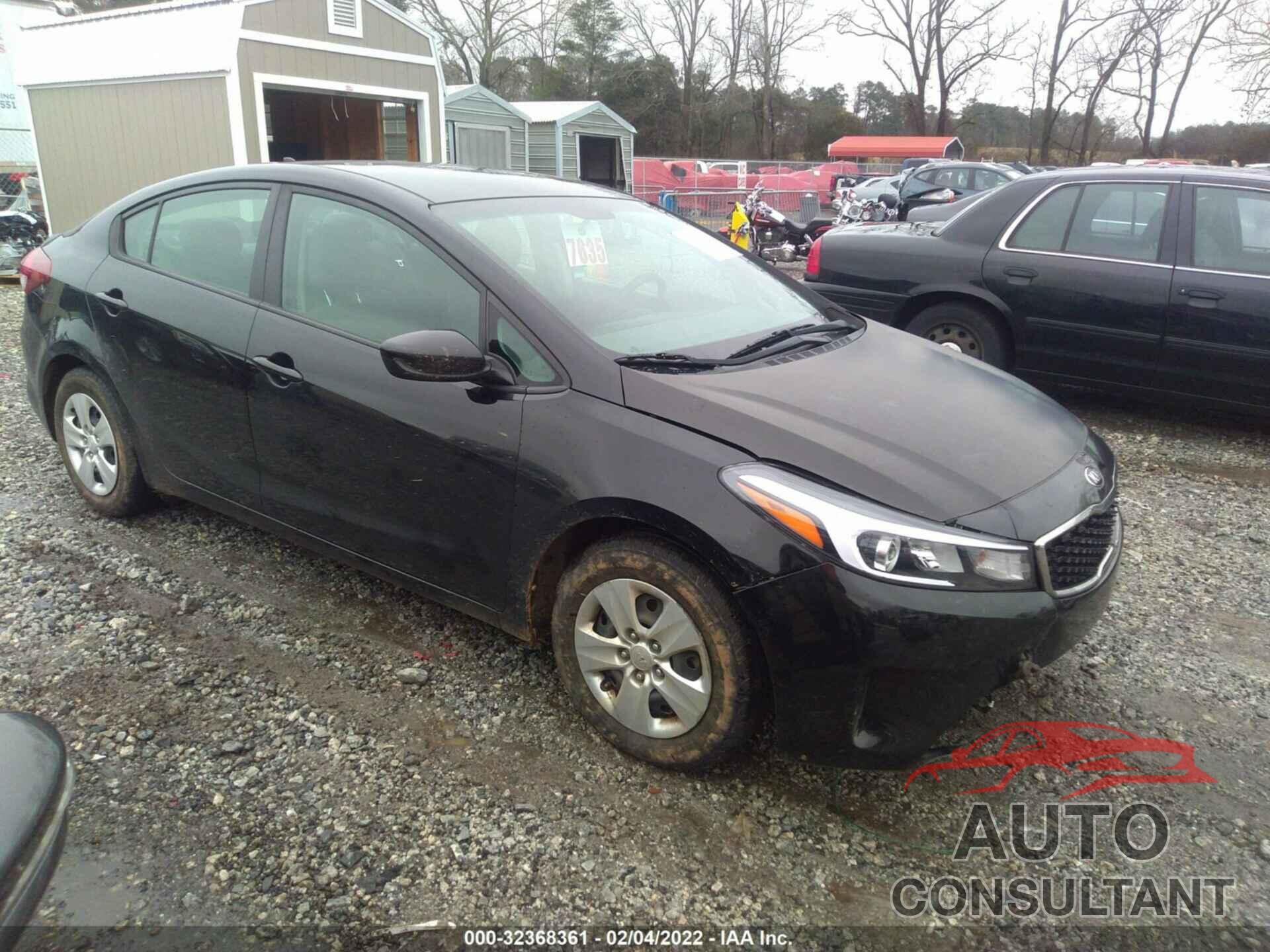 KIA FORTE 2018 - 3KPFK4A74JE236327