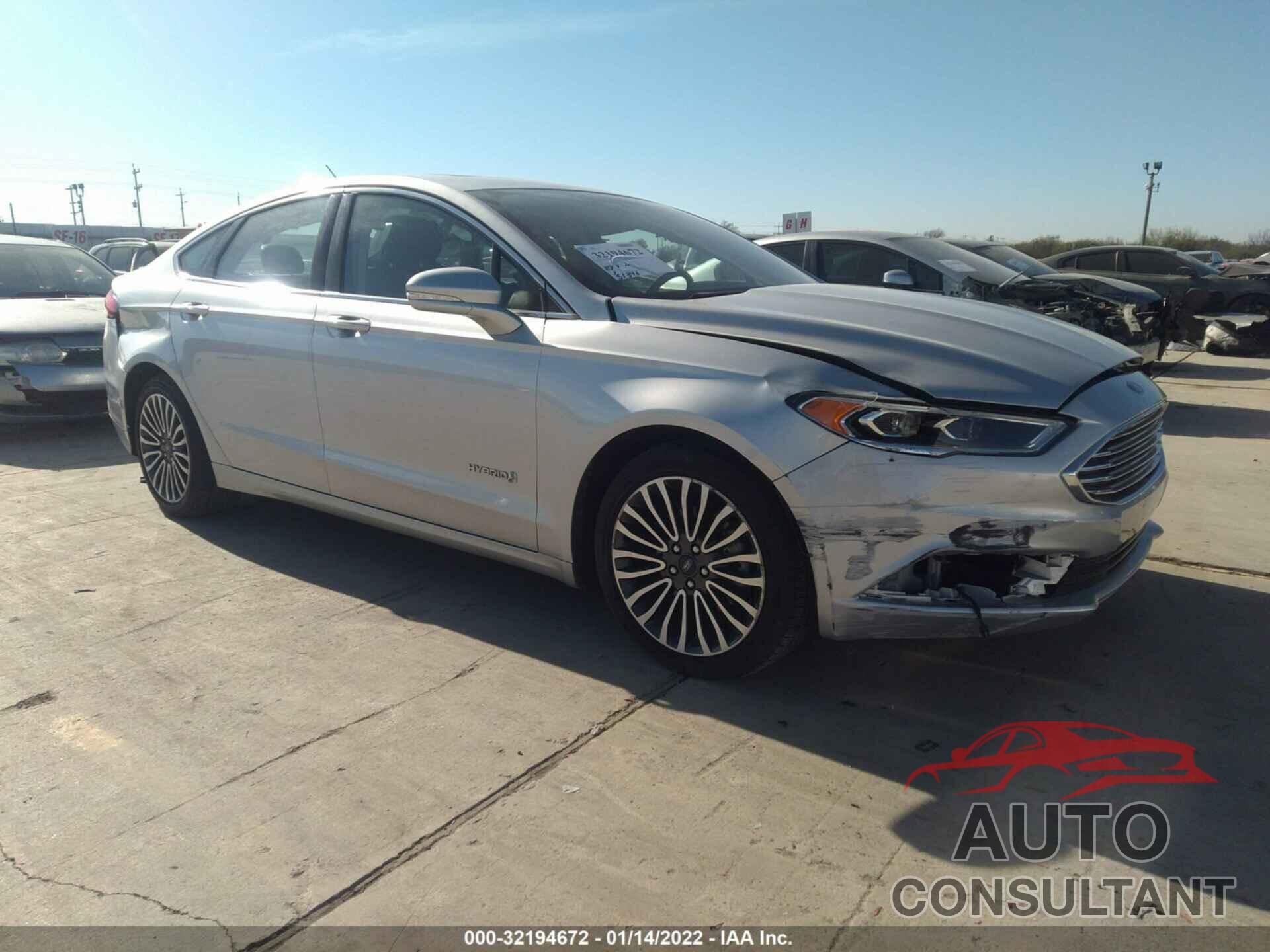 FORD FUSION HYBRID 2018 - 3FA6P0RU6JR242181