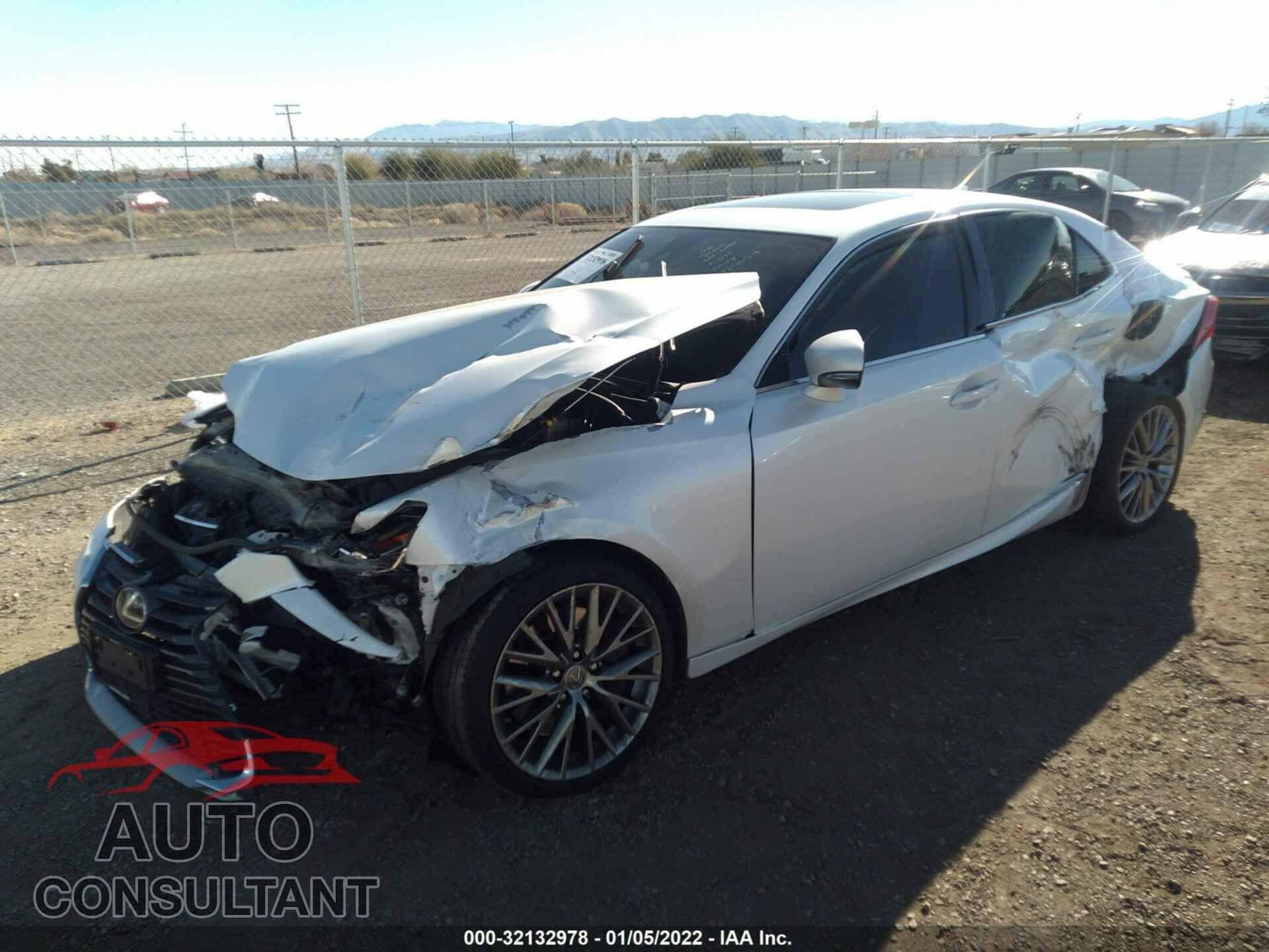 LEXUS IS 2017 - JTHBA1D23H5051285
