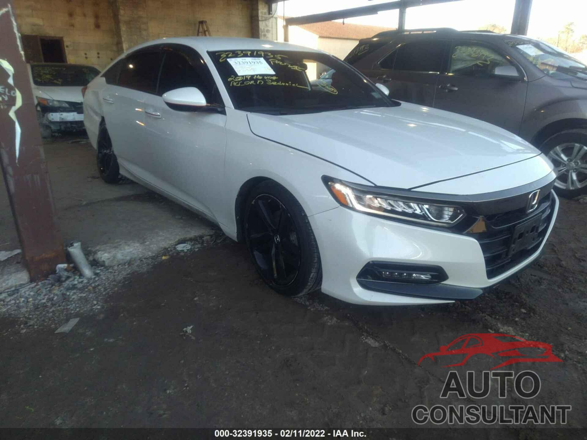 HONDA ACCORD SEDAN 2019 - 1HGCV1F31KA161929