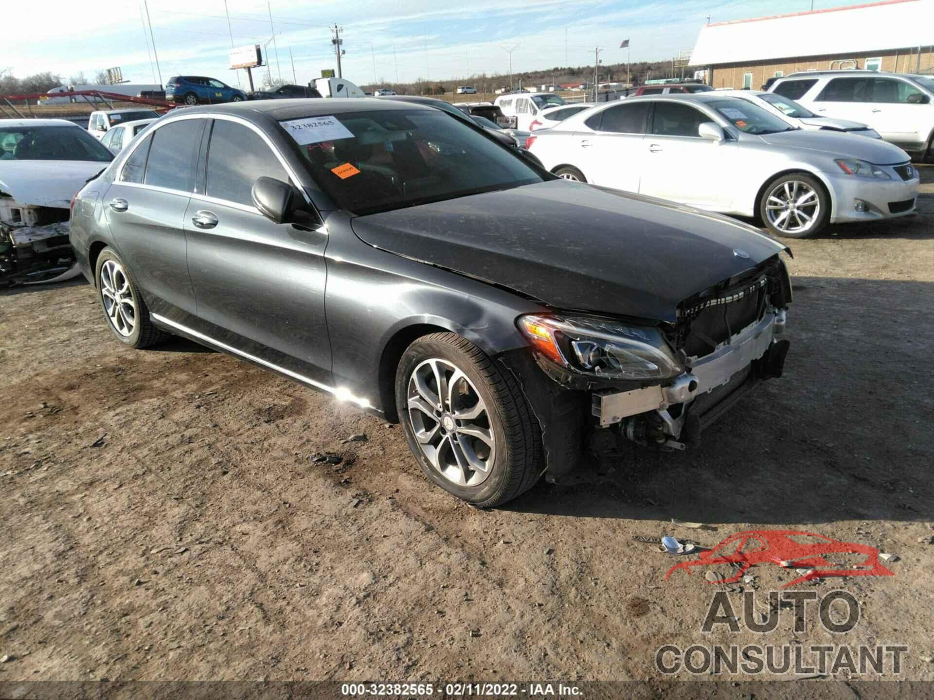 MERCEDES-BENZ C-CLASS 2016 - 55SWF4JB3GU114939