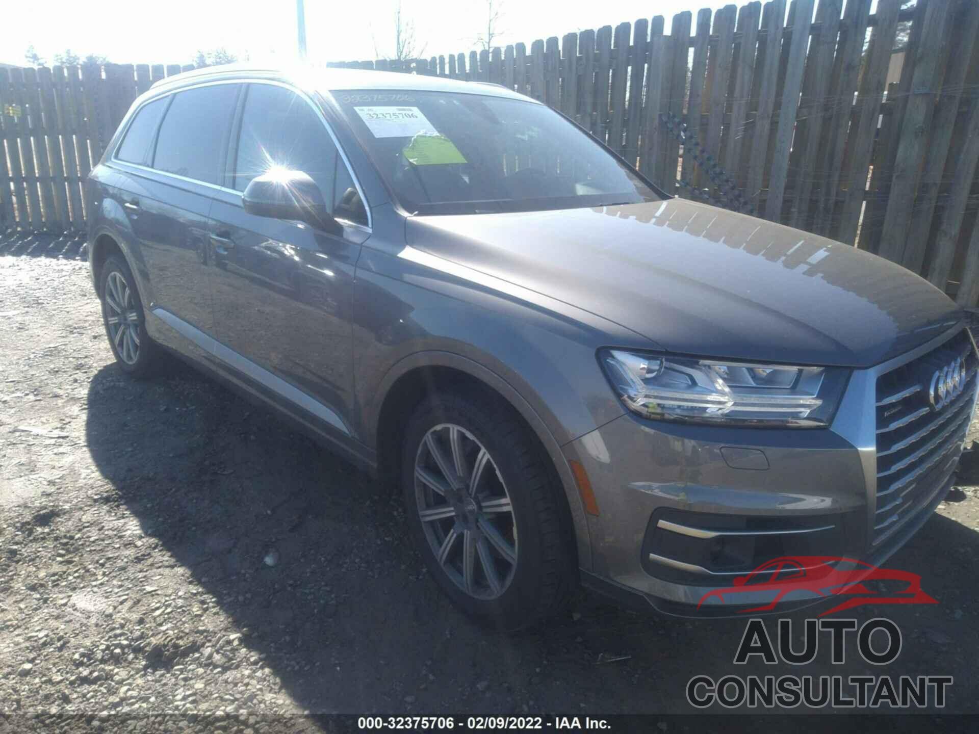 AUDI Q7 2018 - WA1VAAF70JD025451