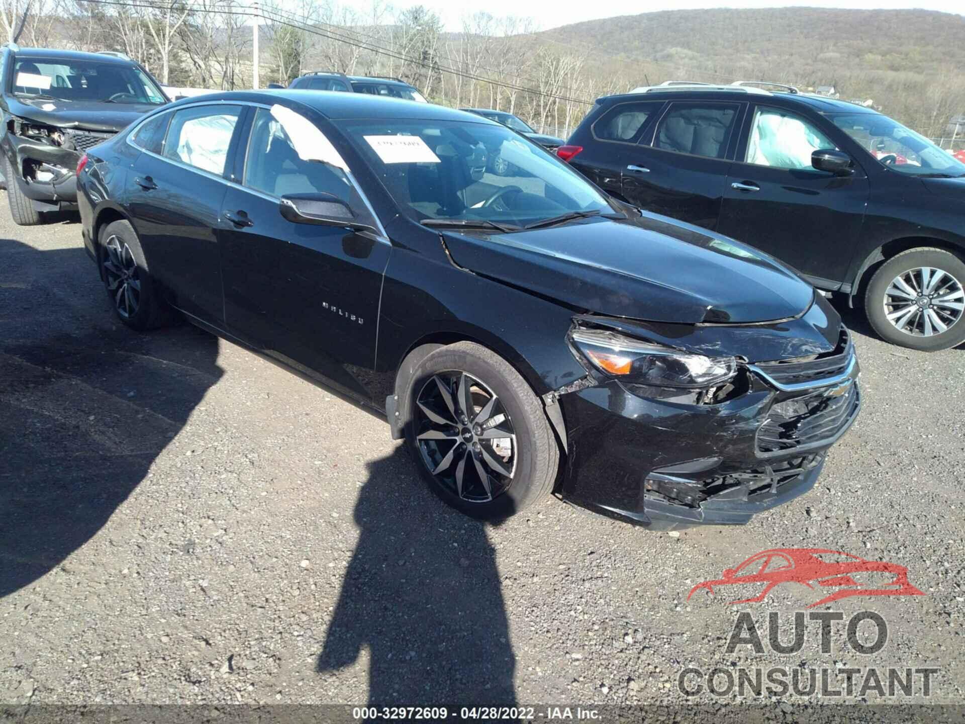 CHEVROLET MALIBU 2018 - 1G1ZD5ST6JF195528