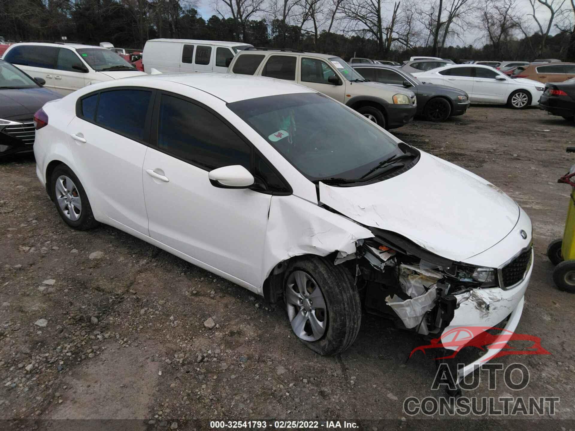 KIA FORTE 2018 - 3KPFK4A71JE219730