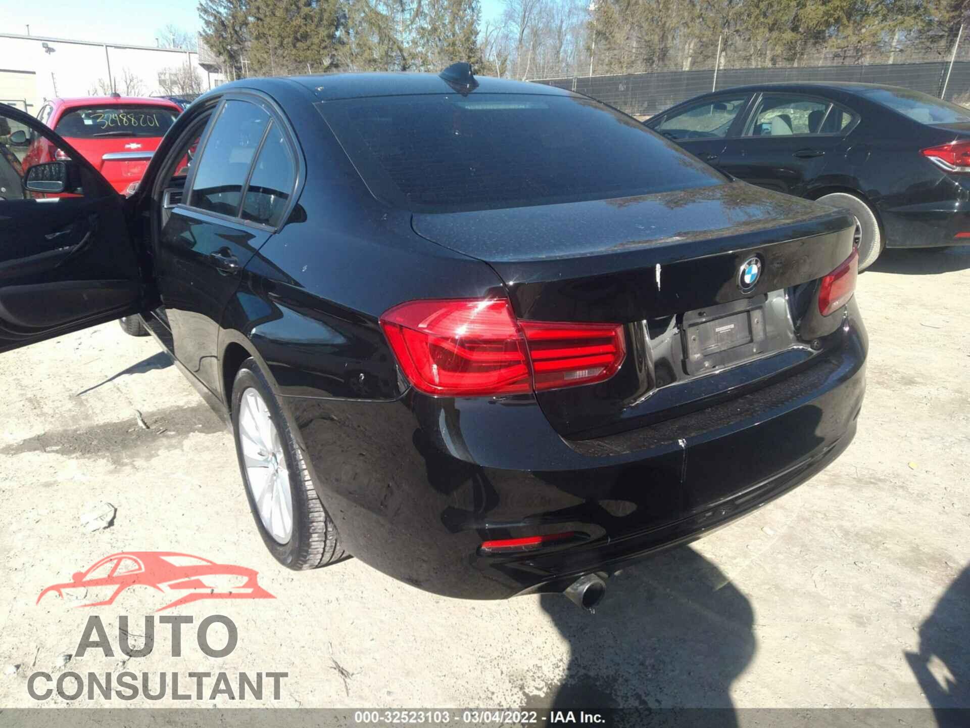 BMW 3 SERIES 2018 - WBA8A3C55JA494535