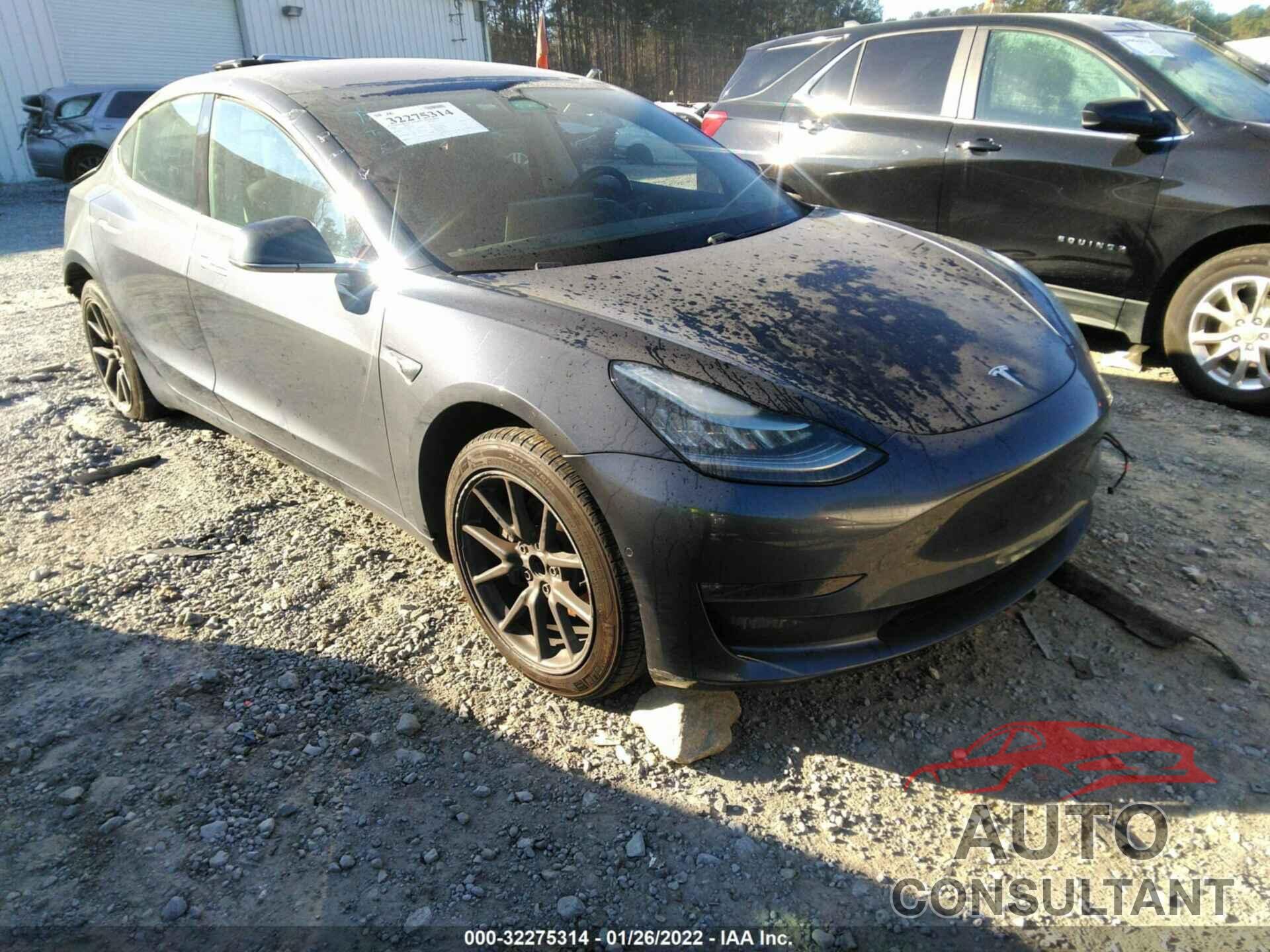 TESLA MODEL 3 2018 - 5YJ3E1EA9JF002757