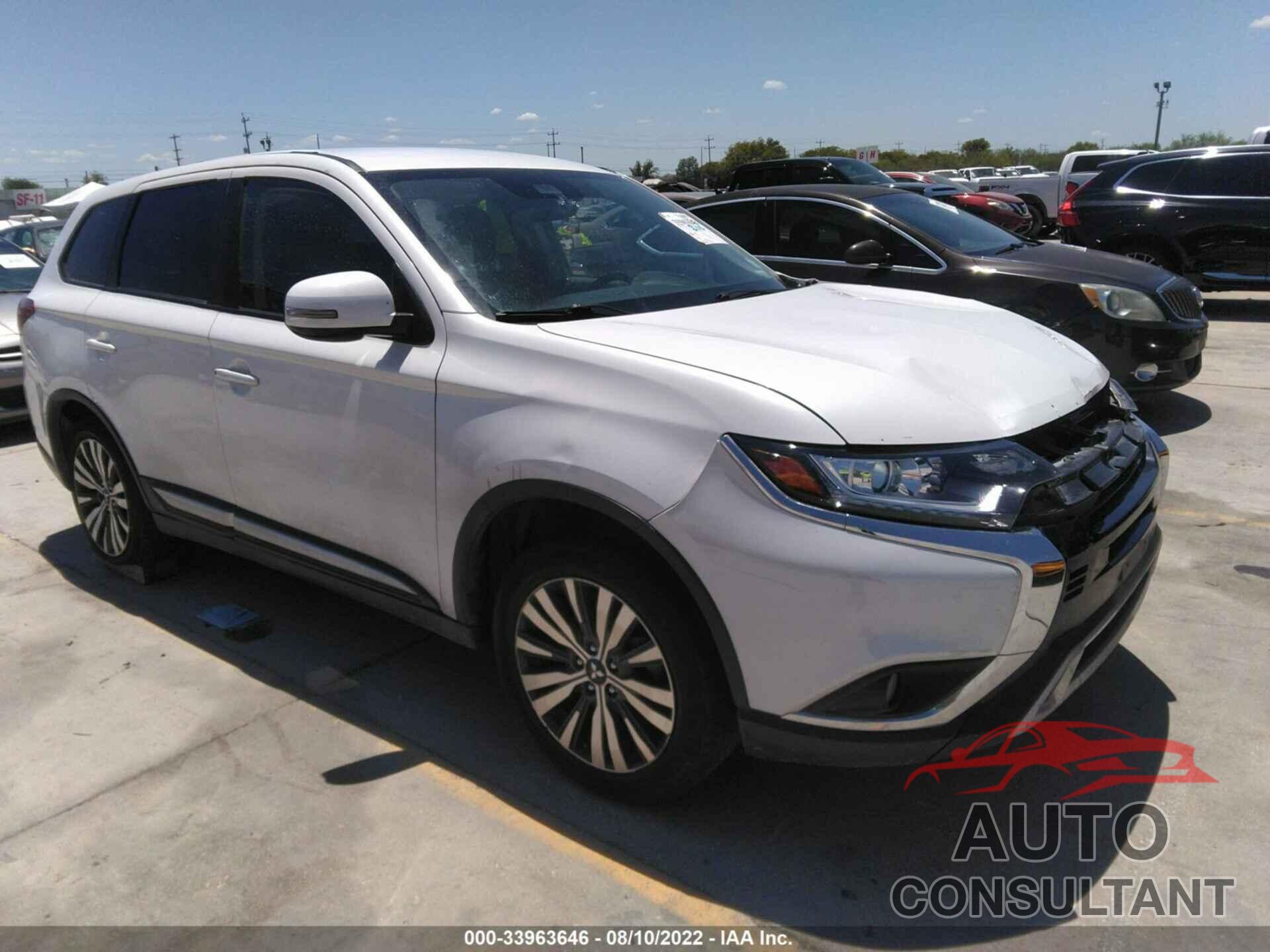 MITSUBISHI OUTLANDER 2020 - JA4AD3A31LZ005415