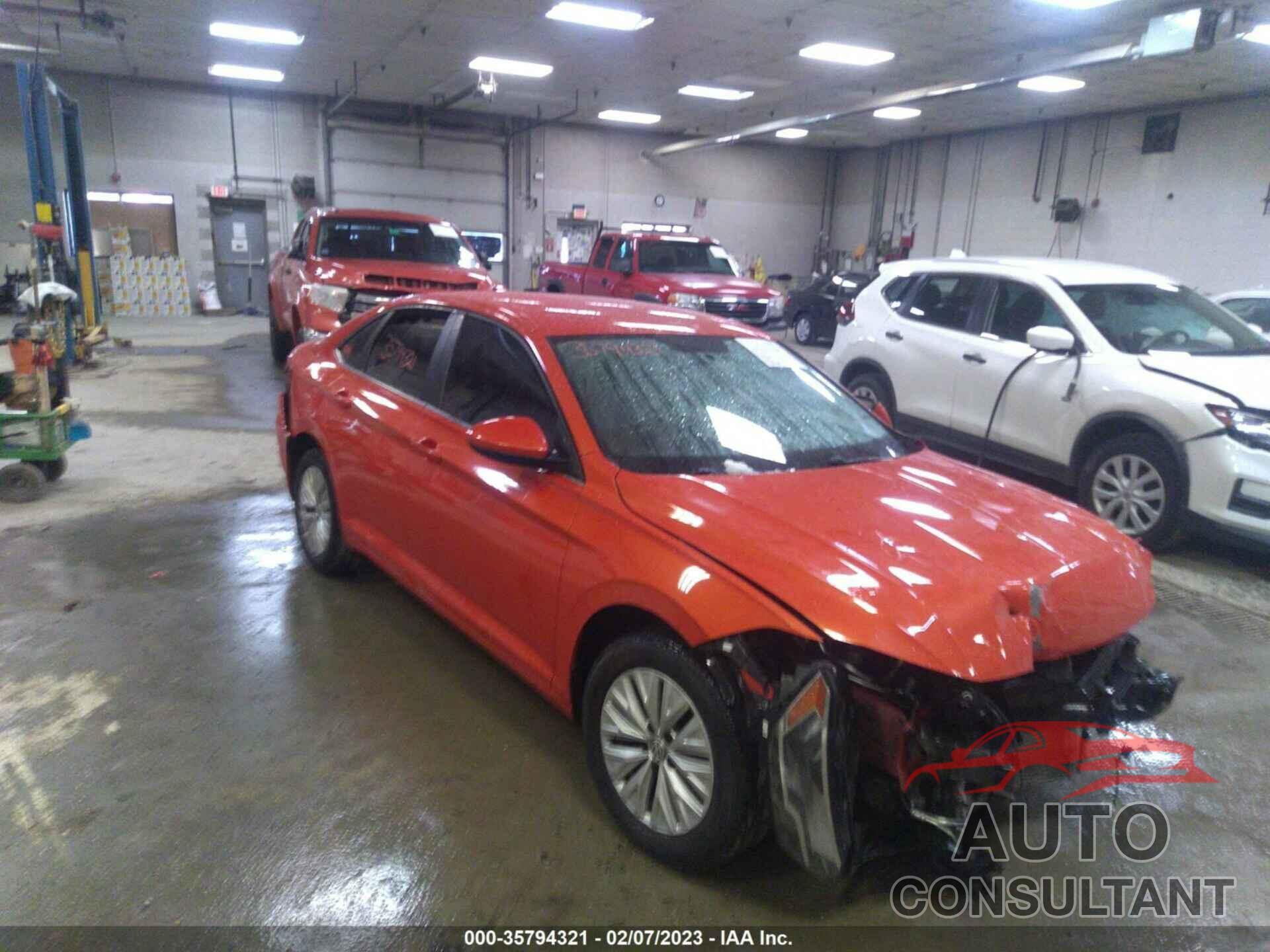 VOLKSWAGEN JETTA 2019 - 3VWC57BU3KM043199