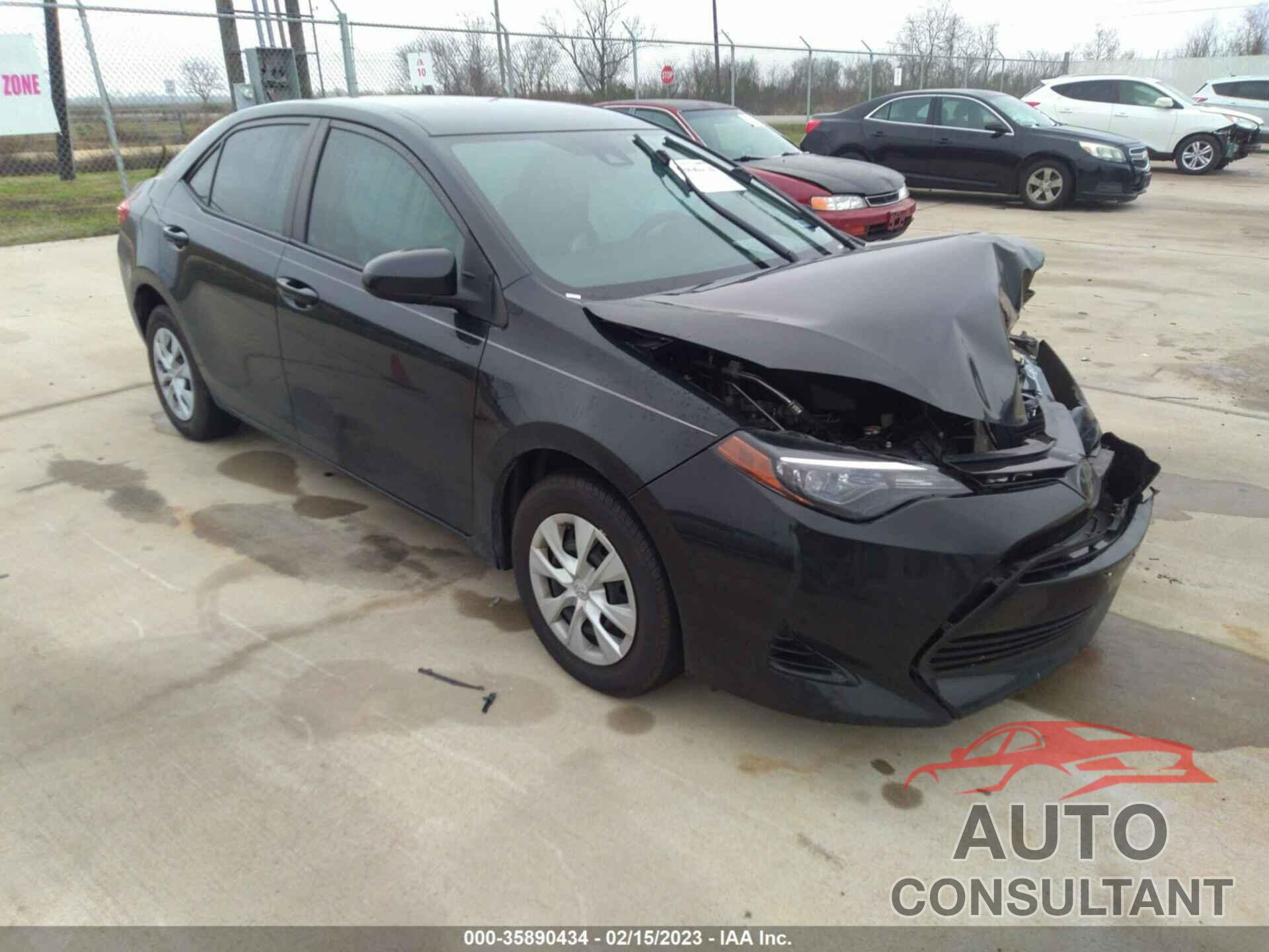 TOYOTA COROLLA 2018 - 5YFBURHE5JP799704