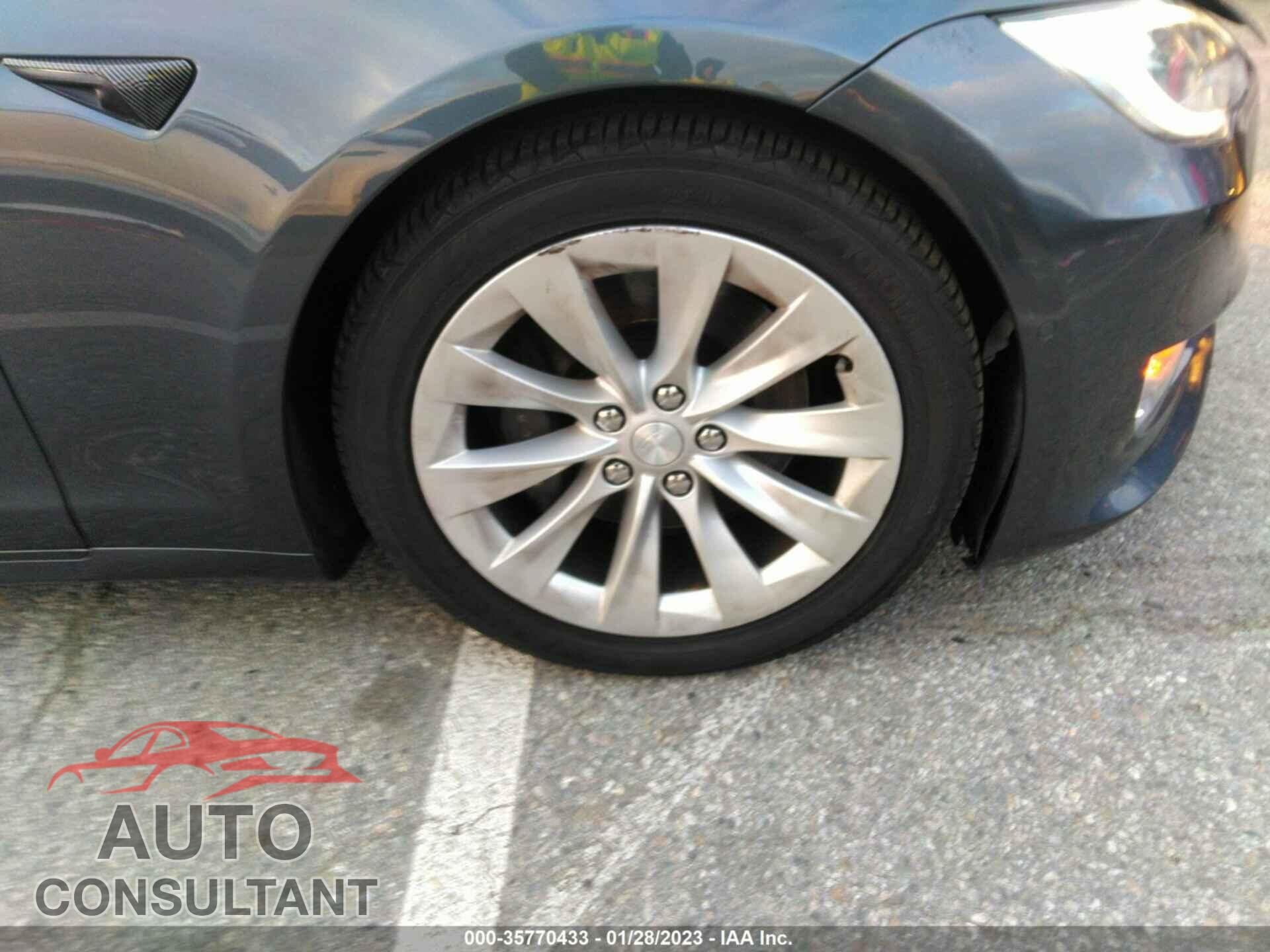 TESLA MODEL S 2017 - 5YJSA1E21HF190491
