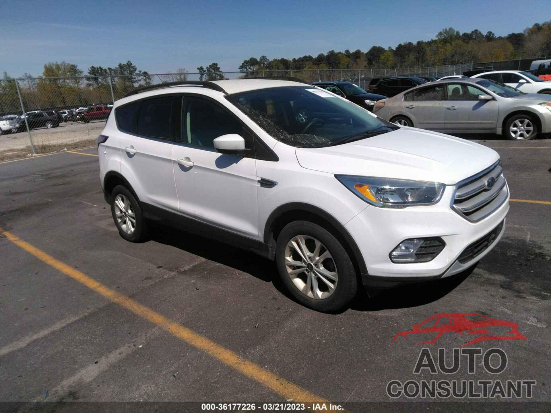 FORD ESCAPE 2018 - 1FMCU0GD0JUA94073
