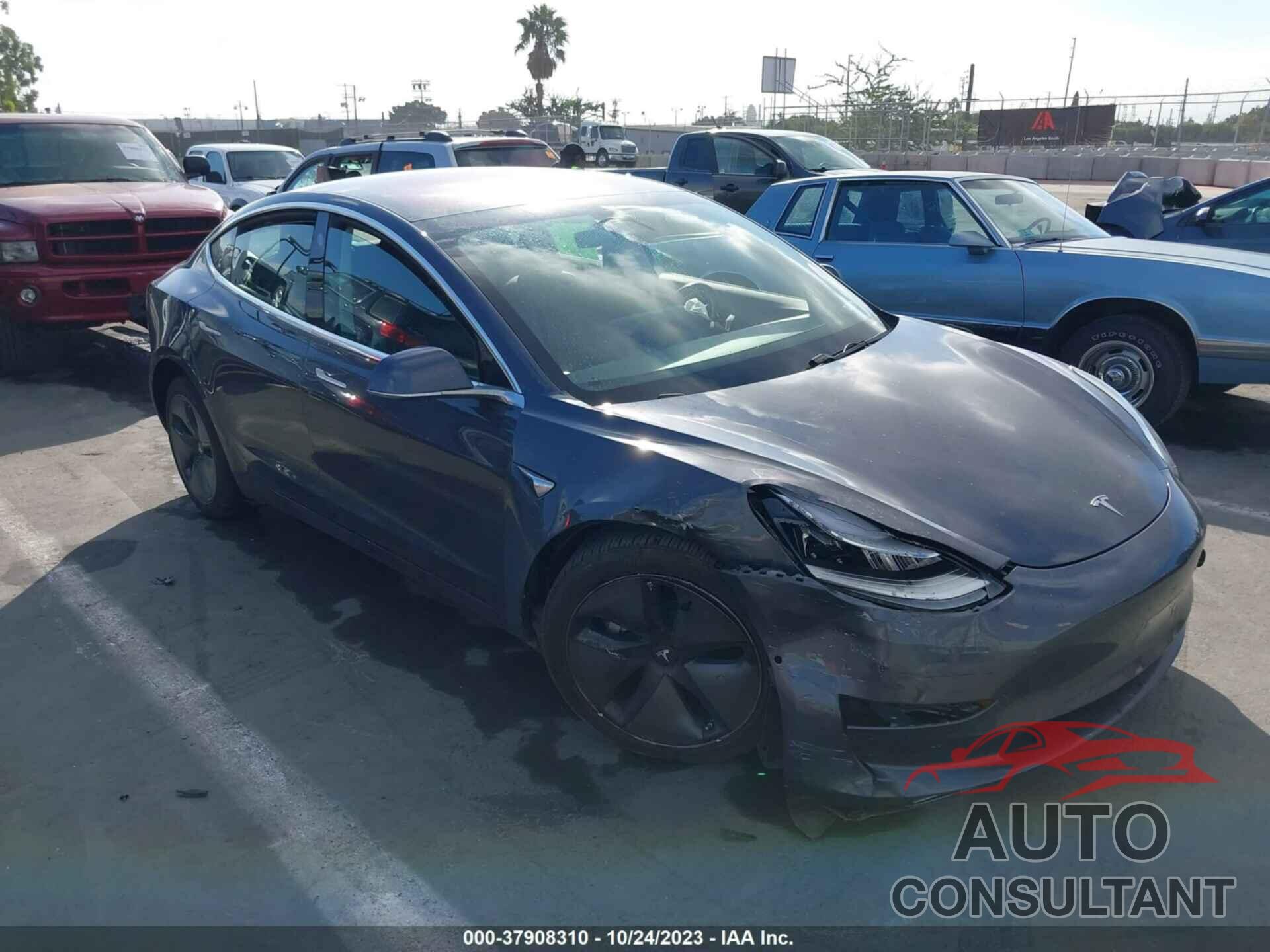 TESLA MODEL 3 2018 - 5YJ3E1EB2JF119217