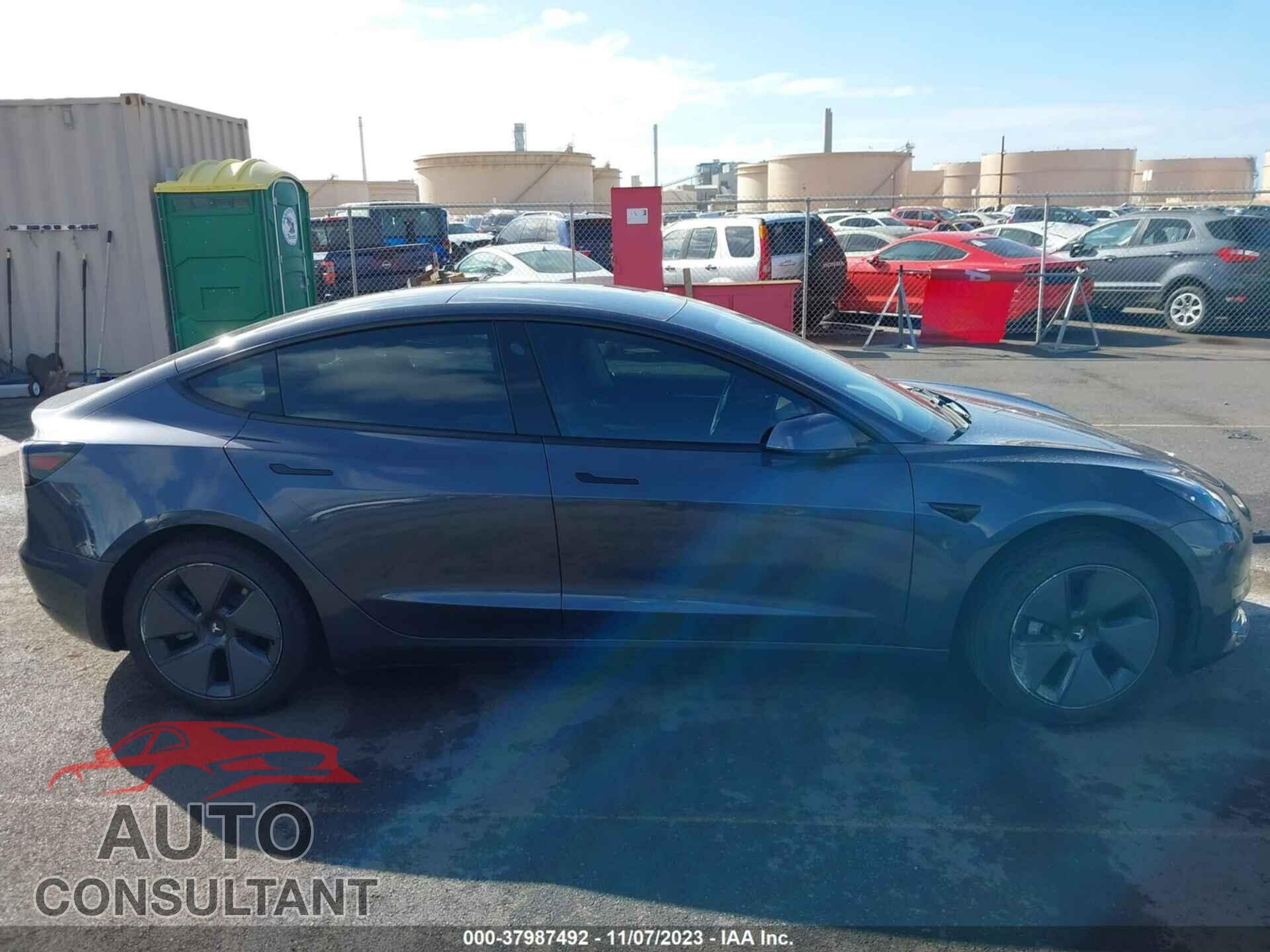 TESLA MODEL 3 2023 - 5YJ3E1EA3PF419588