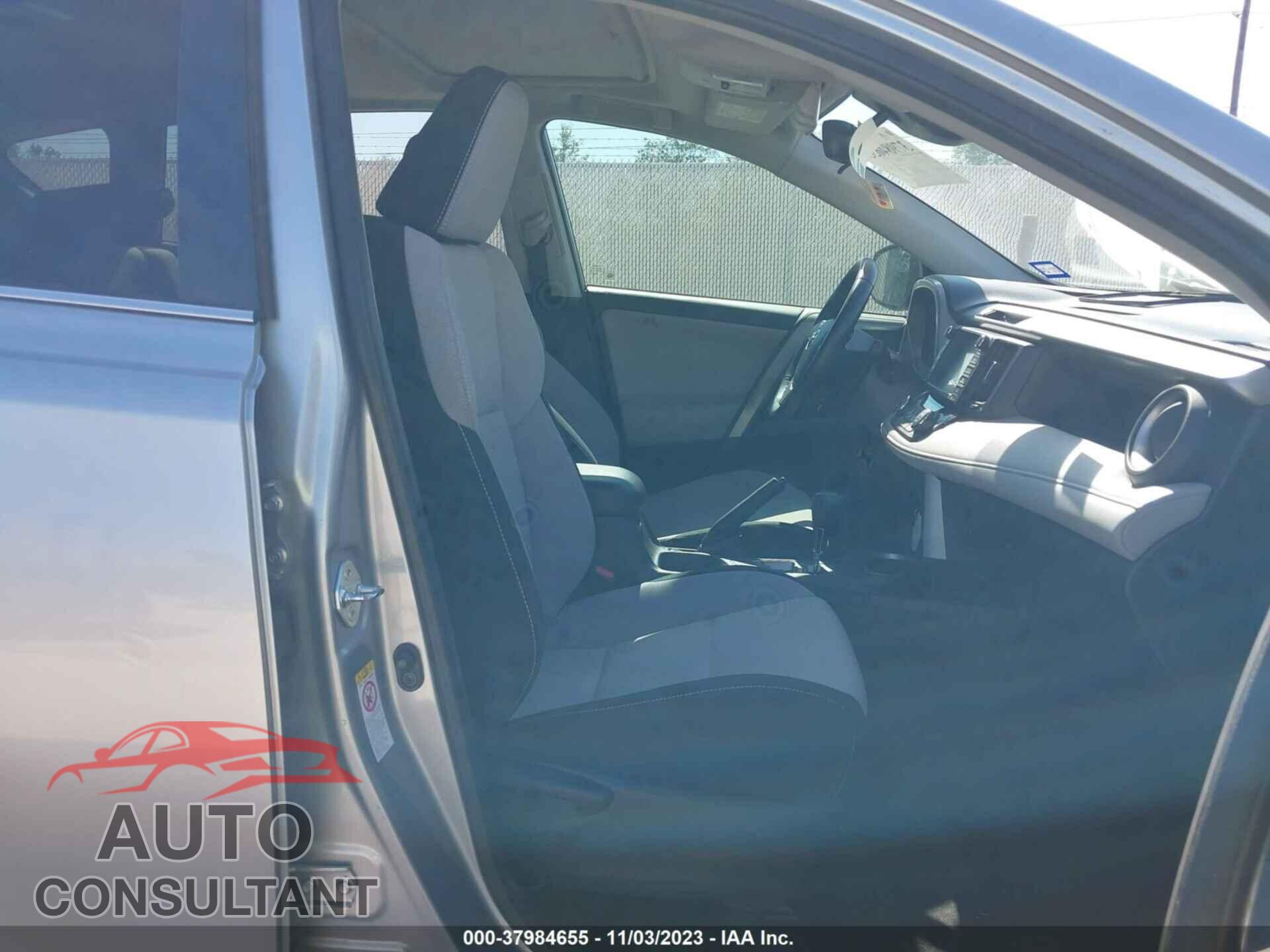 TOYOTA RAV4 2016 - 2T3WFREV8GW247189