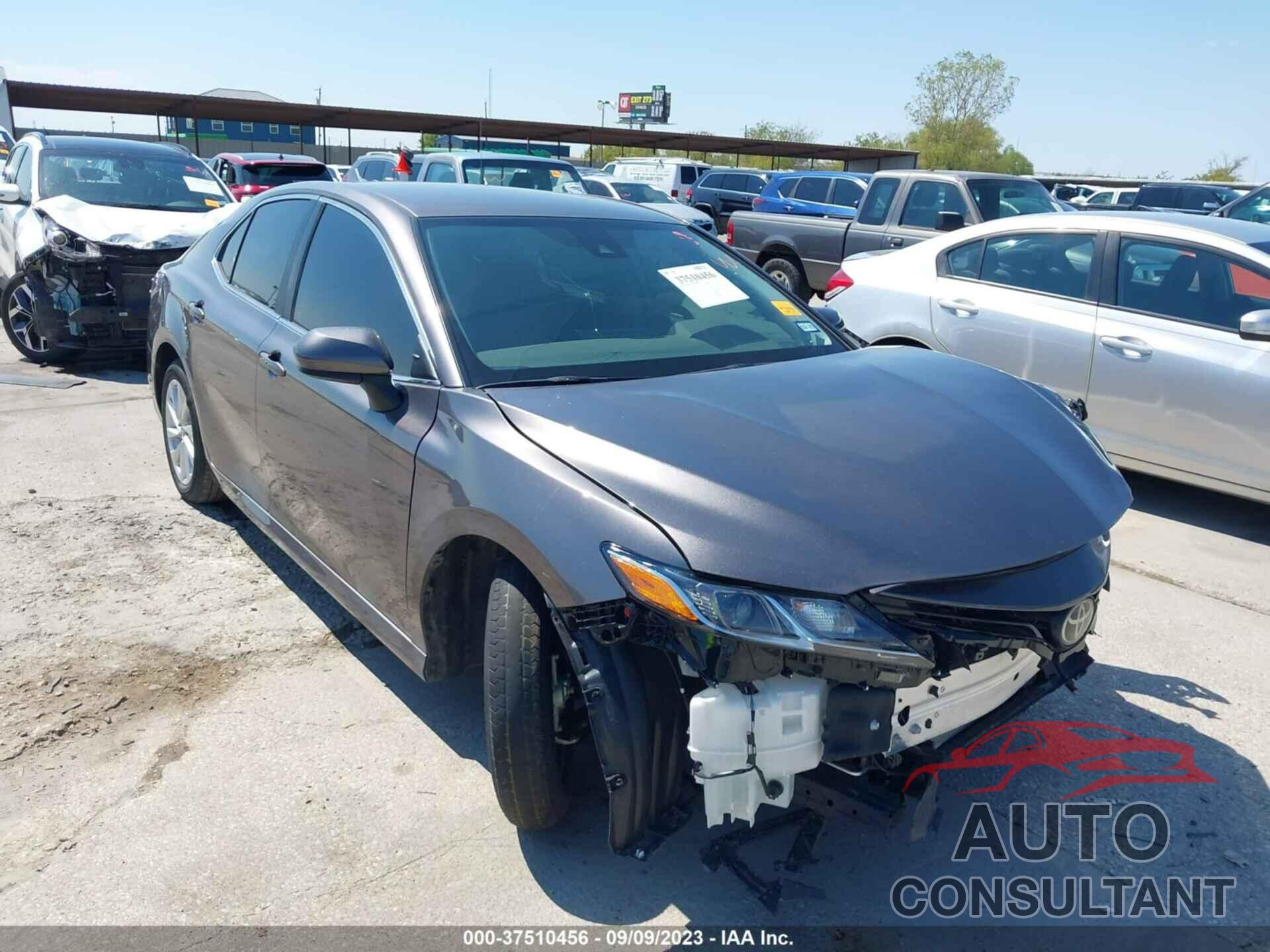 TOYOTA CAMRY 2023 - 4T1C11AK0PU138409