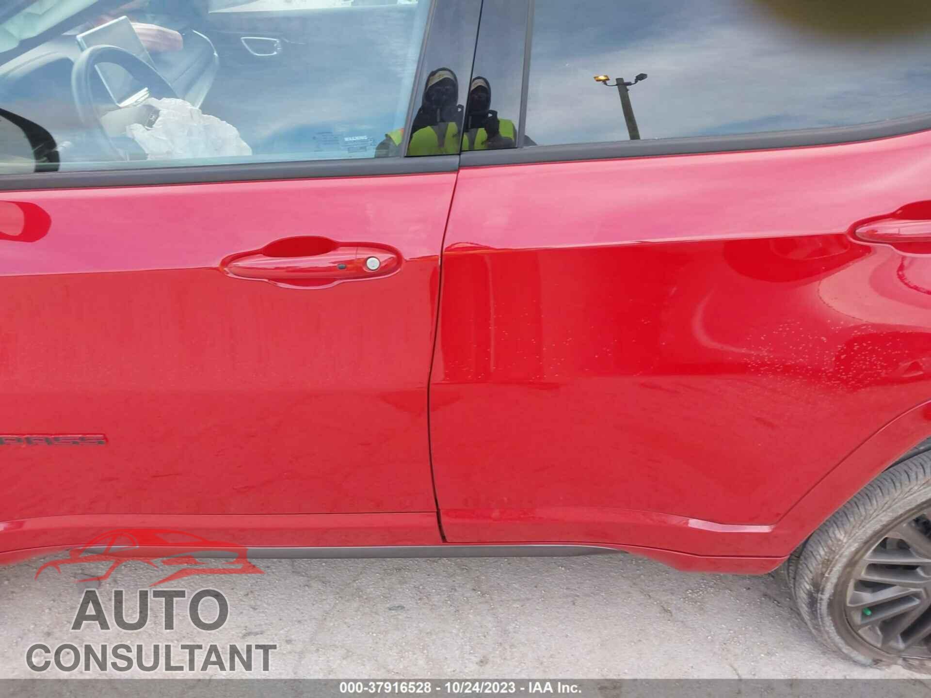 JEEP COMPASS 2022 - 3C4NJDCB0NT201771