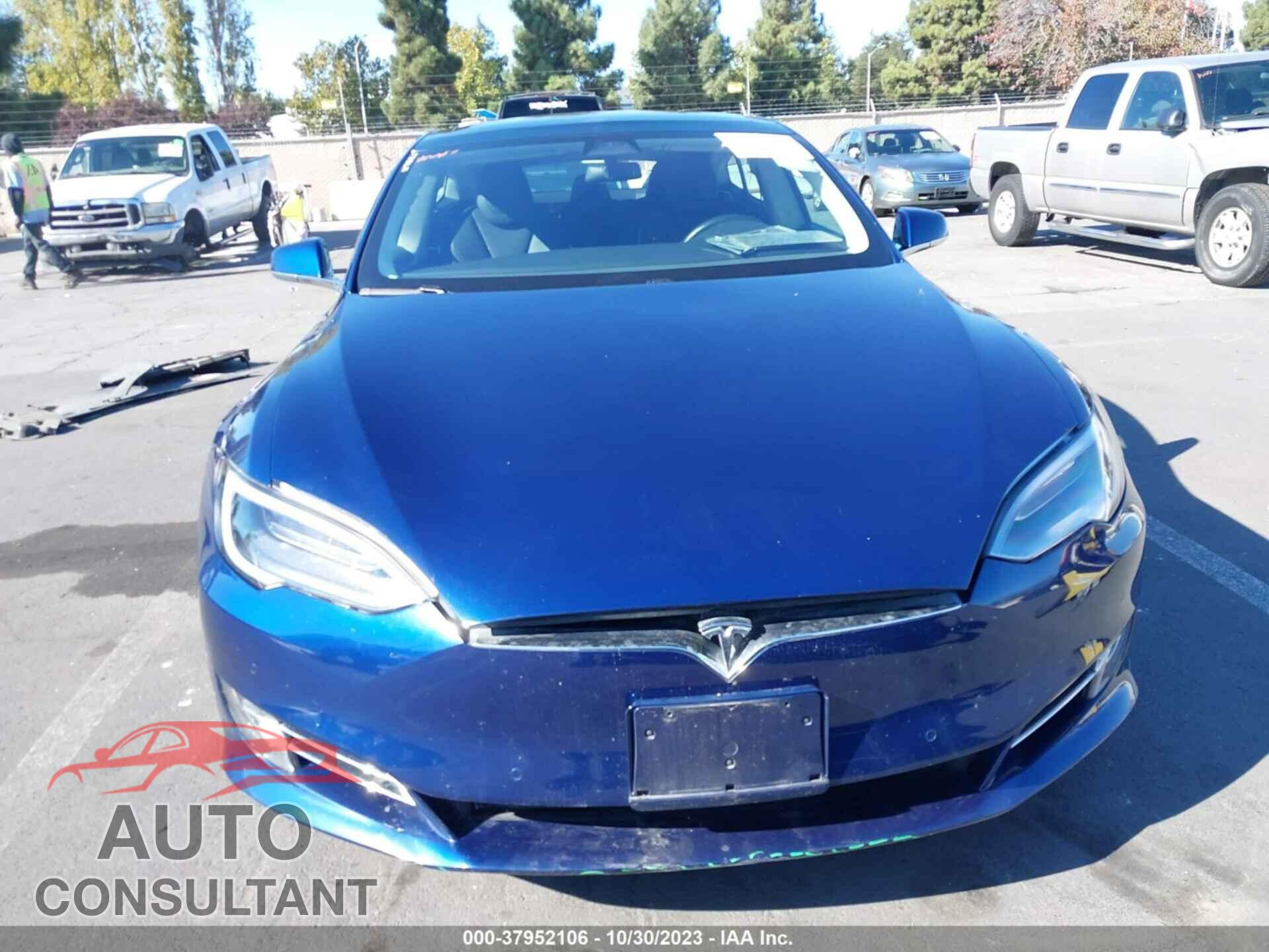 TESLA MODEL S 2018 - 5YJSA1E20JF247513