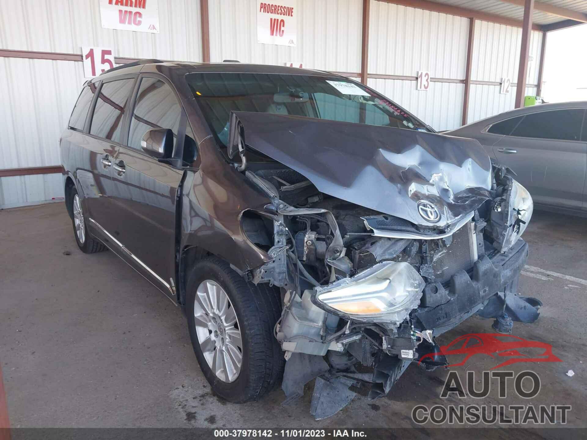 TOYOTA SIENNA 2016 - 5TDYK3DC6GS750626